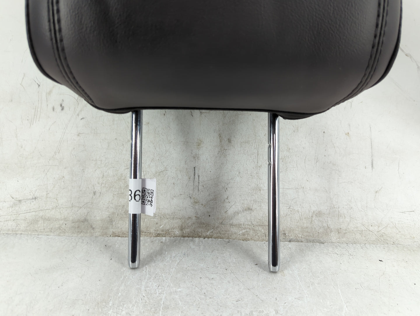 2013-2015 Ford Explorer Headrest Head Rest Rear Center Seat Fits Fits 2013 2014 2015 OEM Used Auto Parts - Oemusedautoparts1