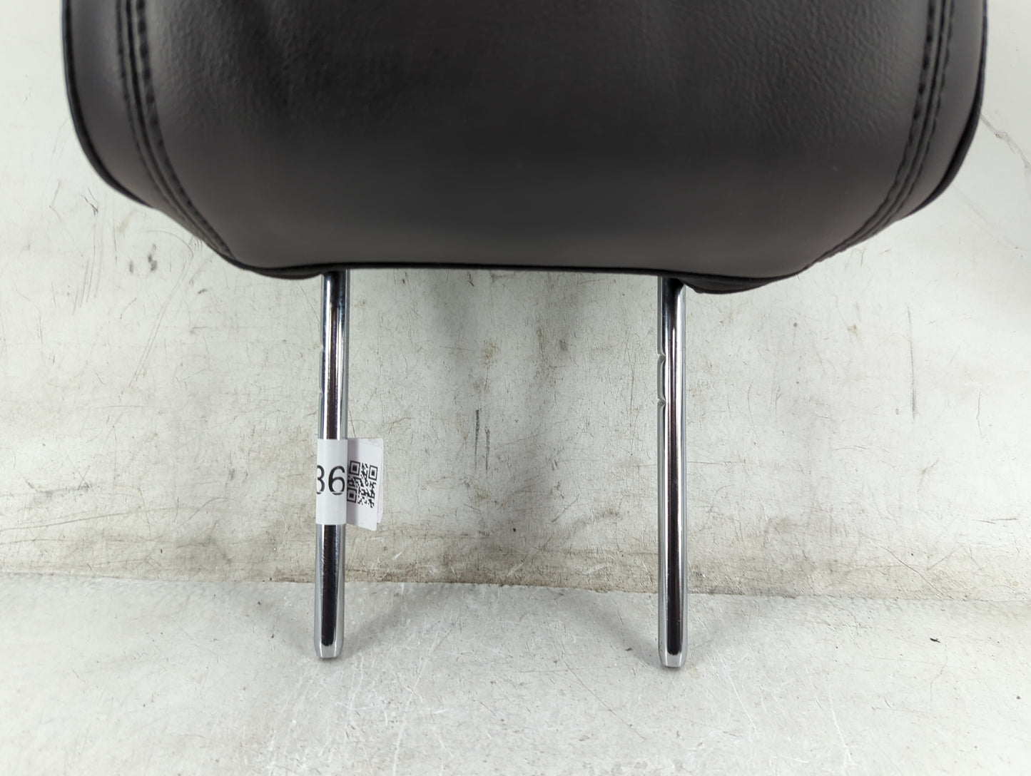 2013-2015 Ford Explorer Headrest Head Rest Rear Center Seat Fits Fits 2013 2014 2015 OEM Used Auto Parts - Oemusedautoparts1