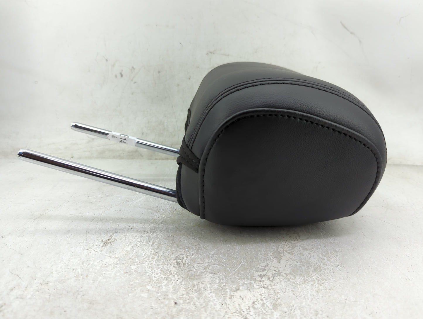 2013-2015 Ford Explorer Headrest Head Rest Rear Center Seat Fits Fits 2013 2014 2015 OEM Used Auto Parts - Oemusedautoparts1