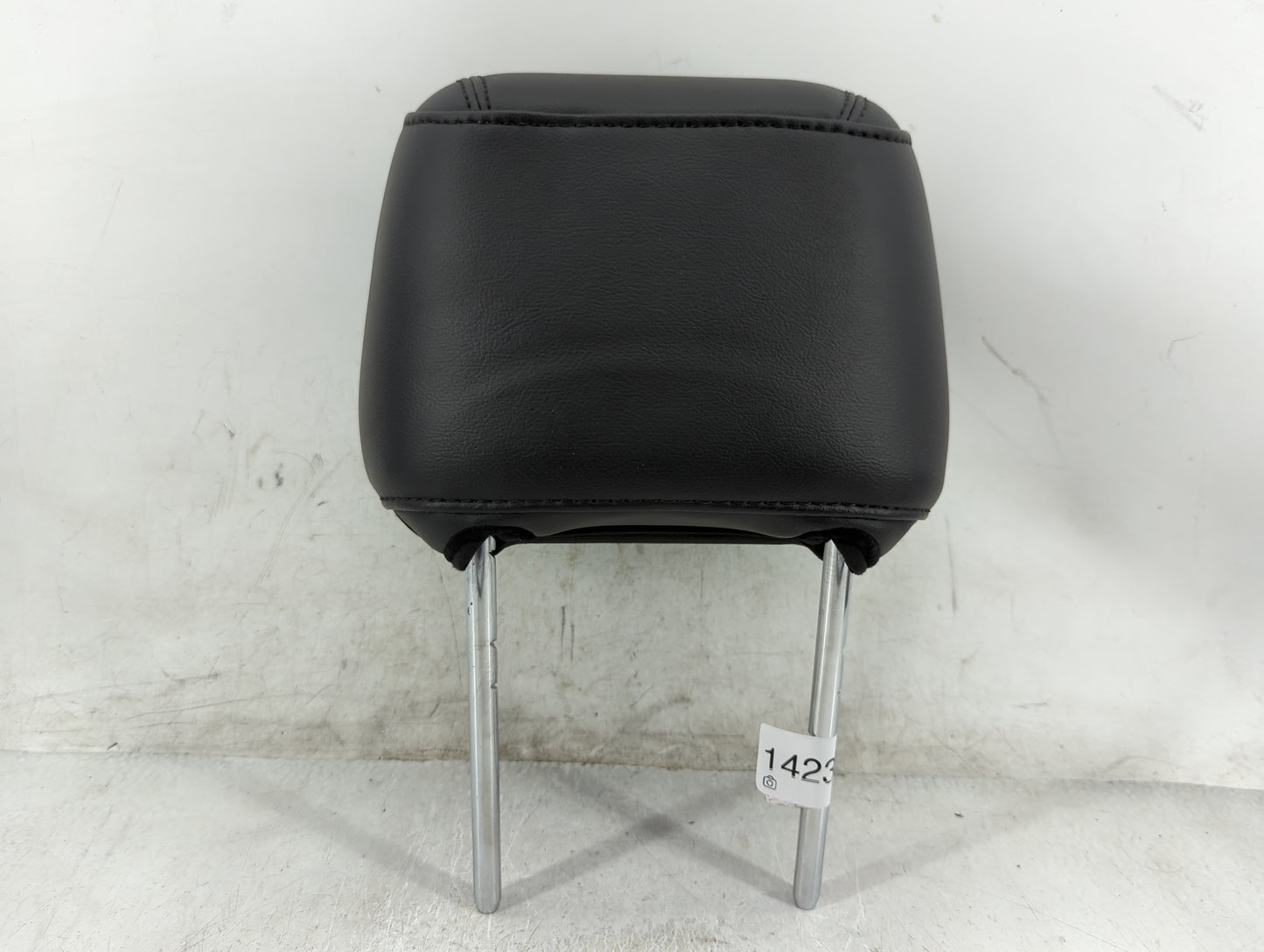 2013-2015 Ford Explorer Headrest Head Rest Rear Center Seat Fits Fits 2013 2014 2015 OEM Used Auto Parts - Oemusedautoparts1