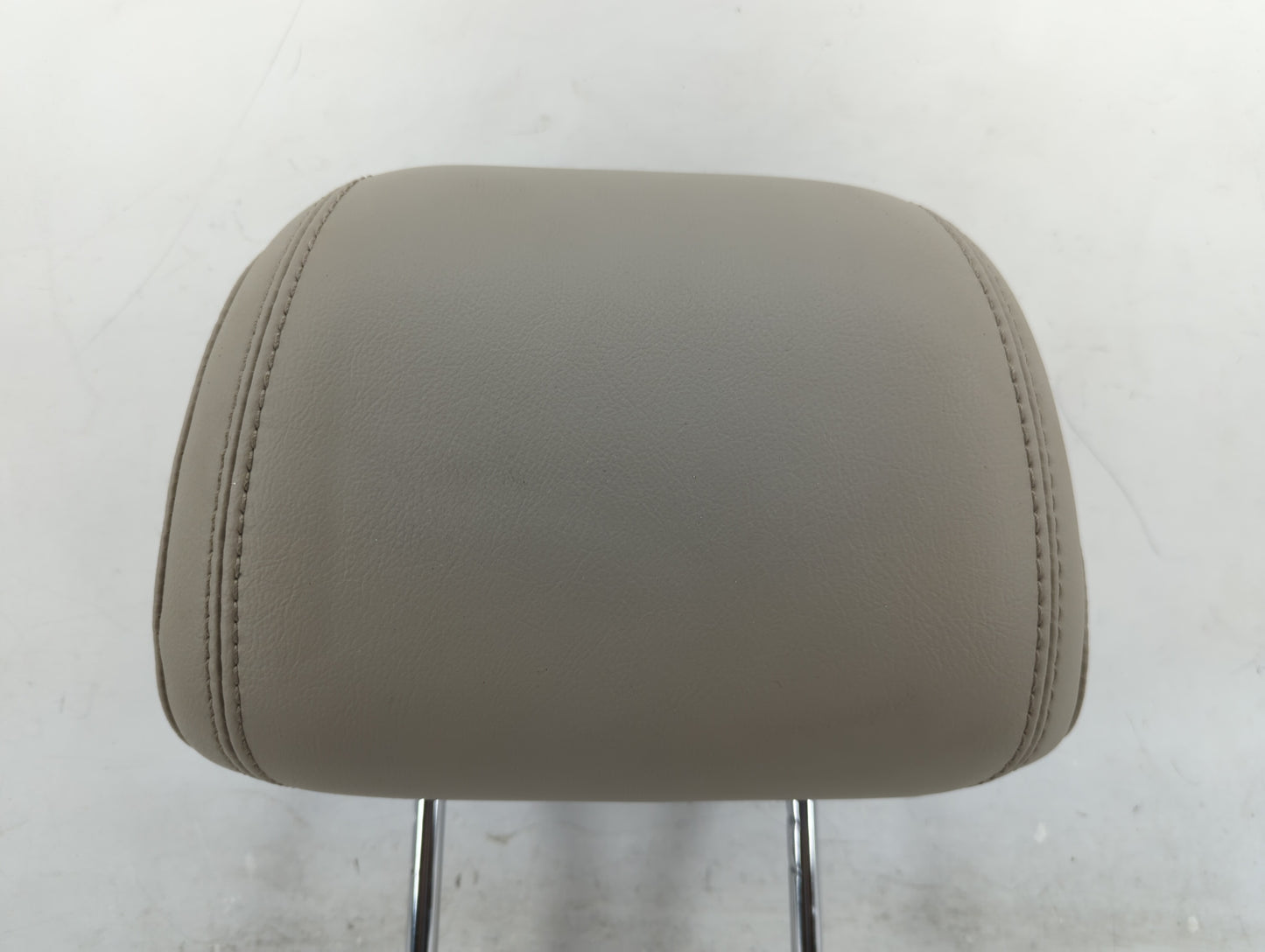 2013-2015 Ford Explorer Headrest Head Rest Front Driver Passenger Seat Fits Fits 2013 2014 2015 OEM Used Auto Parts - Oemuse