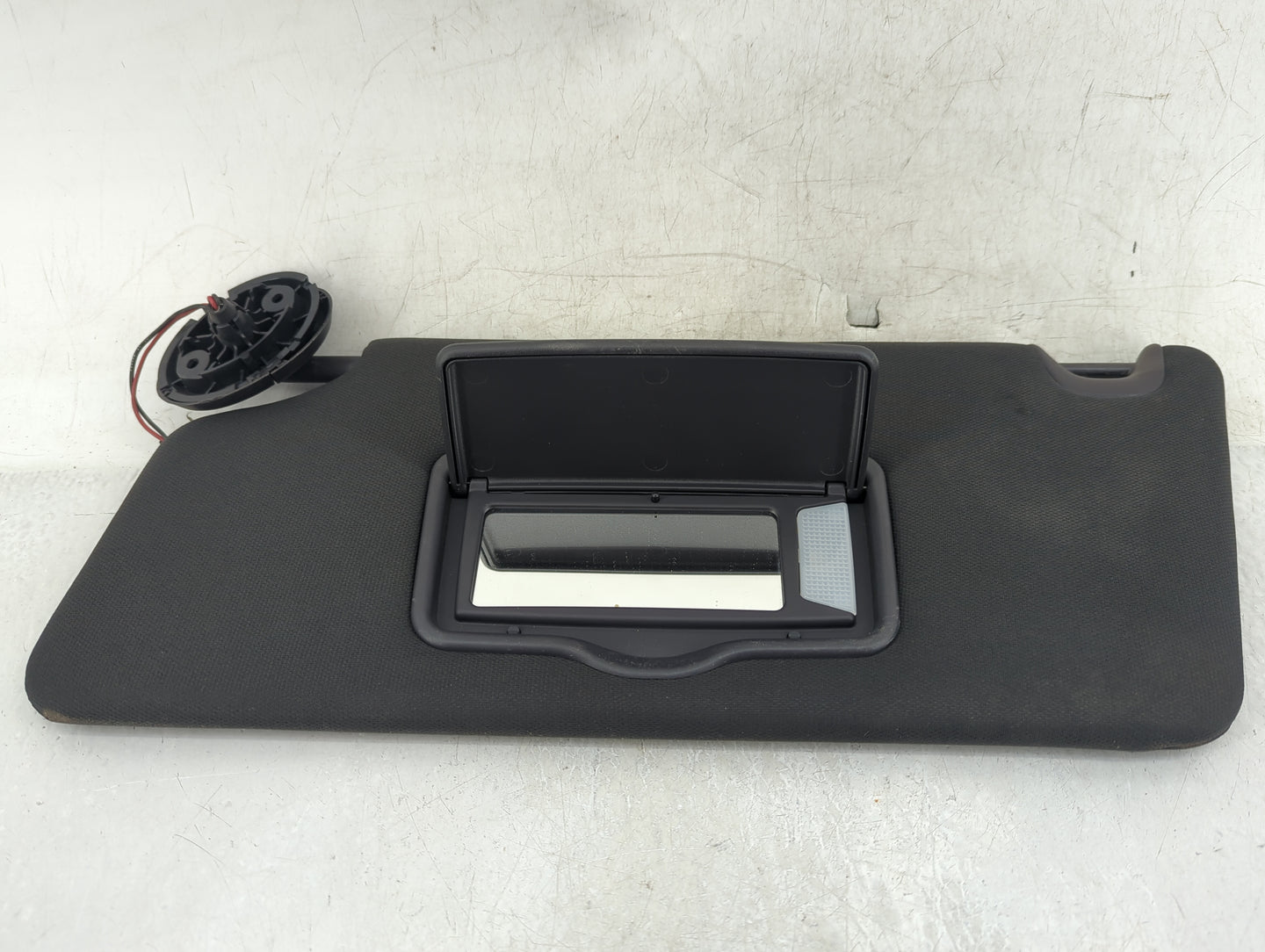 2011-2015 Ford Explorer Sun Visor Shade Replacement Driver Left Mirror Fits Fits 2011 2012 2013 2014 2015 OEM Used Auto Part