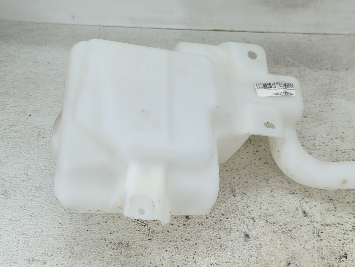2011-2015 Ford Explorer Windshield Washer Fluid Reservoir Bottle Oem - Oemusedautoparts1.com