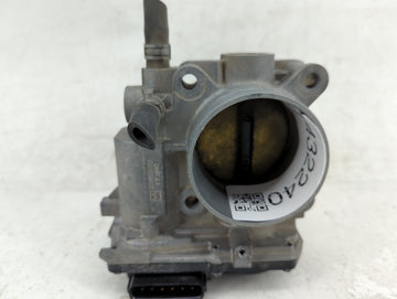 2011-2019 Ford Explorer Throttle Body P/N:AT4E-9F991-EH Fits Fits 2011 2012 2013 2014 2015 2016 2017 2018 2019 OEM Used Auto