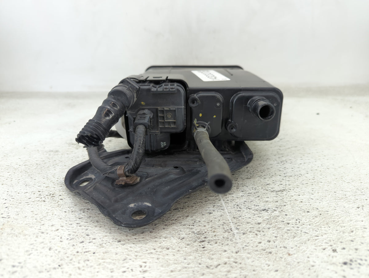 2015 Ford Explorer Fuel Vapor Charcoal Canister 1432327 - Oemusedautoparts1.com