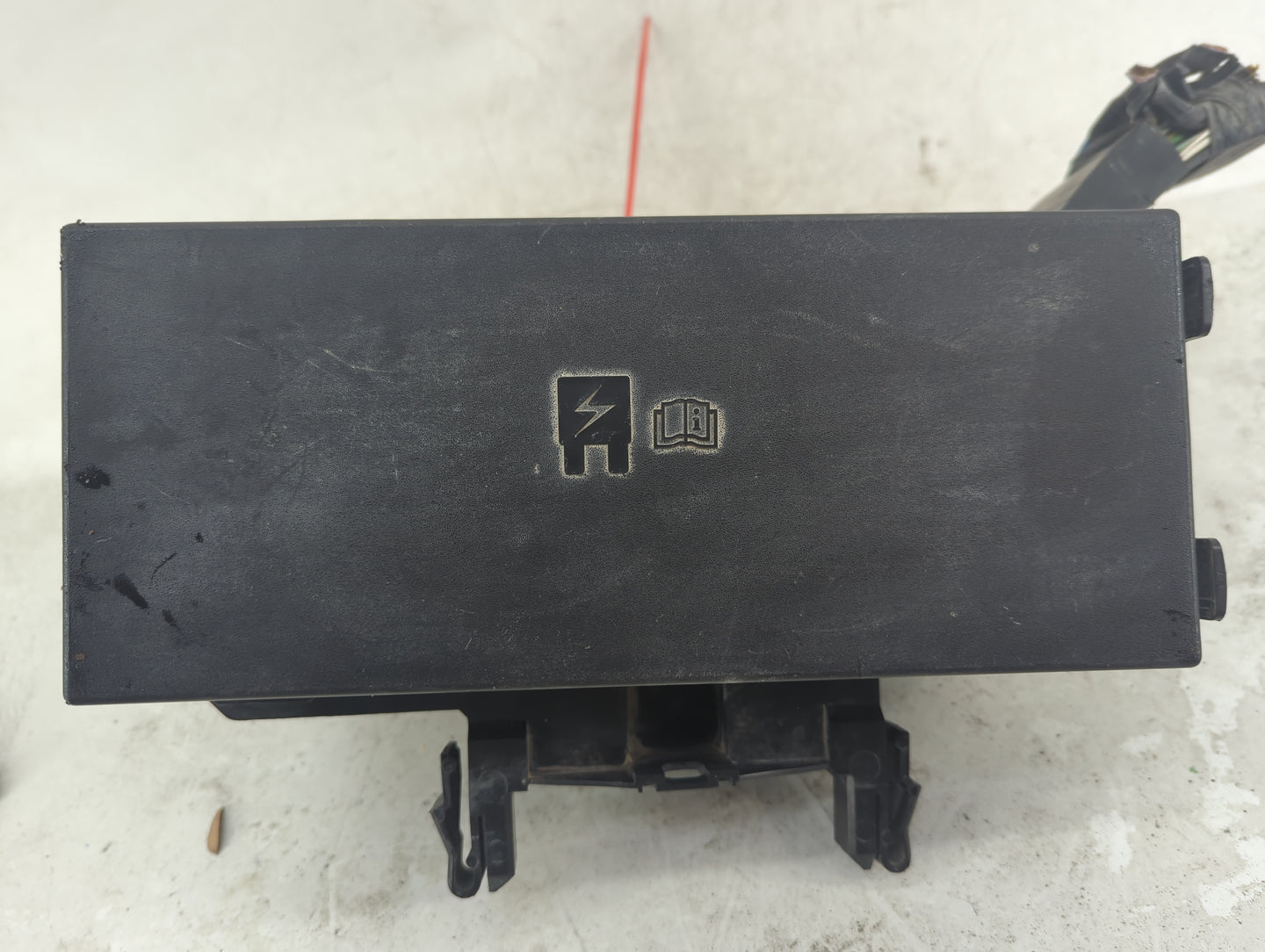 2014-2015 Ford Explorer Fusebox Fuse Box Panel Relay Module P/N:BT4T-14A003-M BT2T-CA, 1164D52, 8T2T-14B192-AA Fits Fits 201