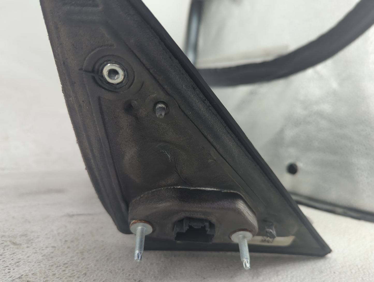 2011-2015 Ford Explorer Passenger Side View Mirror - Right Door Mirror OEM Used - Oemusedautoparts1.com
