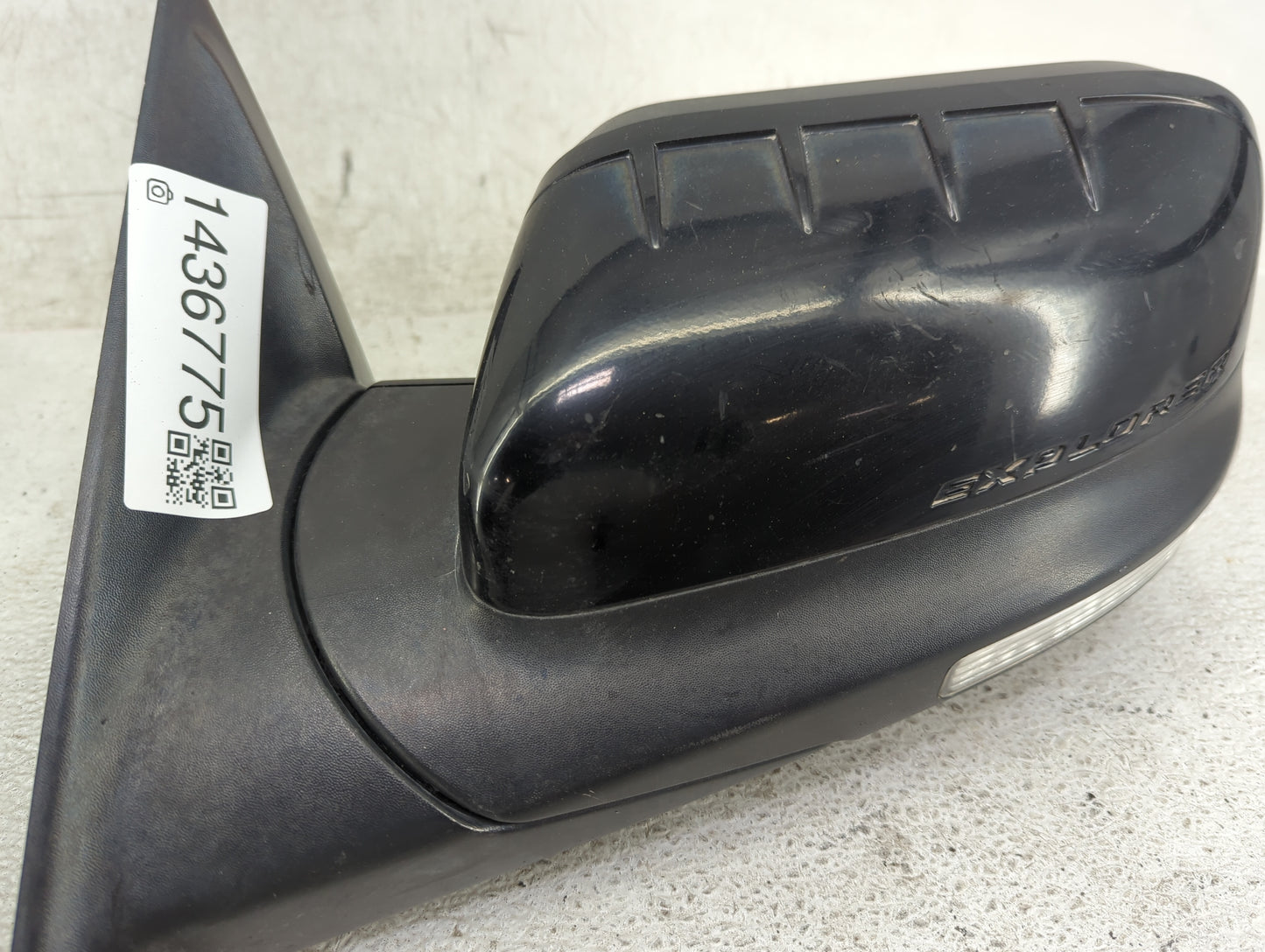 2011-2015 Ford Explorer Driver Side View Mirror - Left Door Mirror OEM Used - Oemusedautoparts1.com