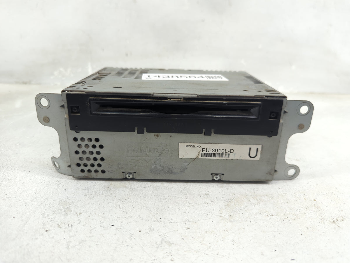 2015 Ford Explorer Radio AM FM Cd Player Receiver Replacement P/N:EB5T-19C107-HB OEM Used Auto Parts - Oemusedautoparts1.com