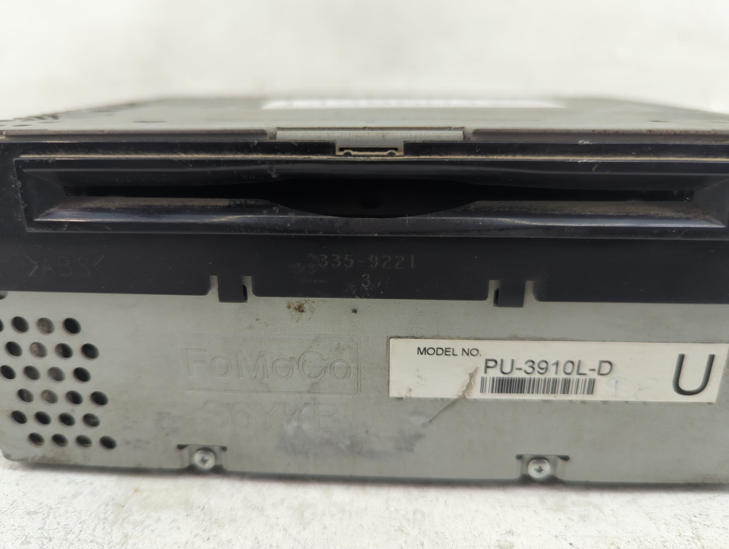 2015 Ford Explorer Radio AM FM Cd Player Receiver Replacement P/N:EB5T-19C107-HB Fits OEM Used Auto Parts - Oemusedautoparts
