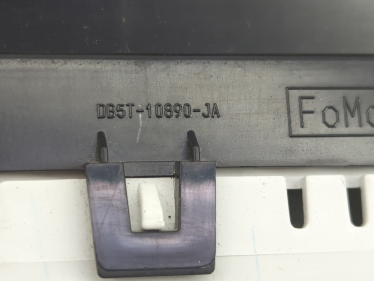 2015 Ford Explorer Instrument Cluster Speedometer Gauges P/N:DB5T-10890-JA Fits OEM Used Auto Parts - Oemusedautoparts1.com