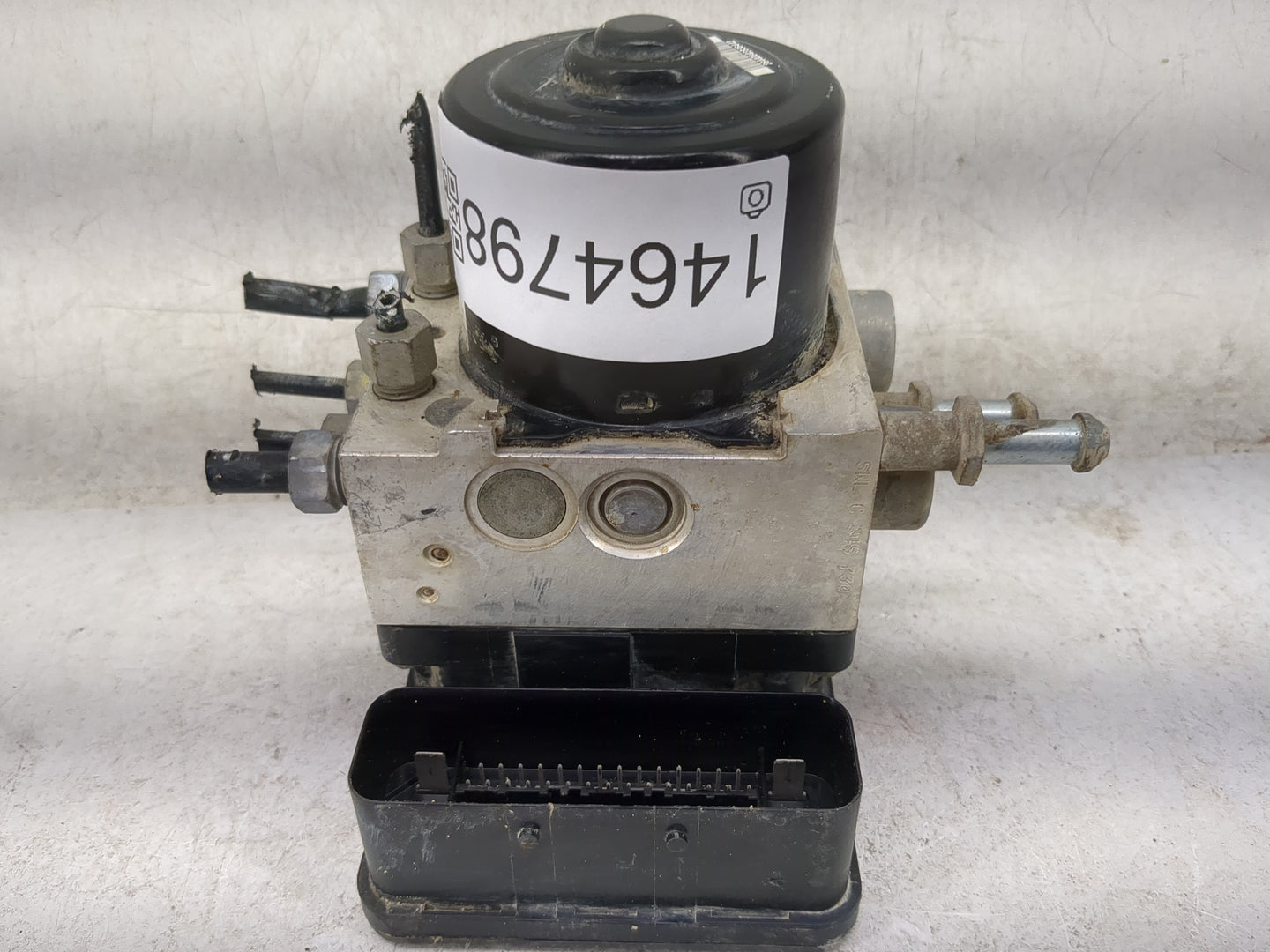2014-2015 Ford Explorer ABS Pump Control Module Replacement P/N:EB53-2C405-AB Fits Fits 2014 2015 OEM Used Auto Parts - Oemu
