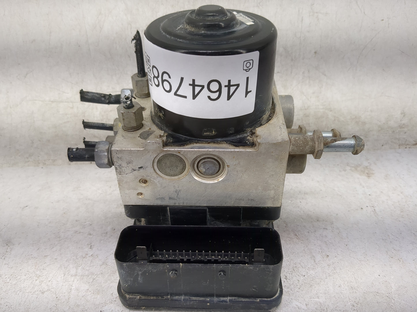 2014-2015 Ford Explorer ABS Pump Control Module Replacement P/N:EB53-2C405-AB Fits Fits 2014 2015 OEM Used Auto Parts - Oemu