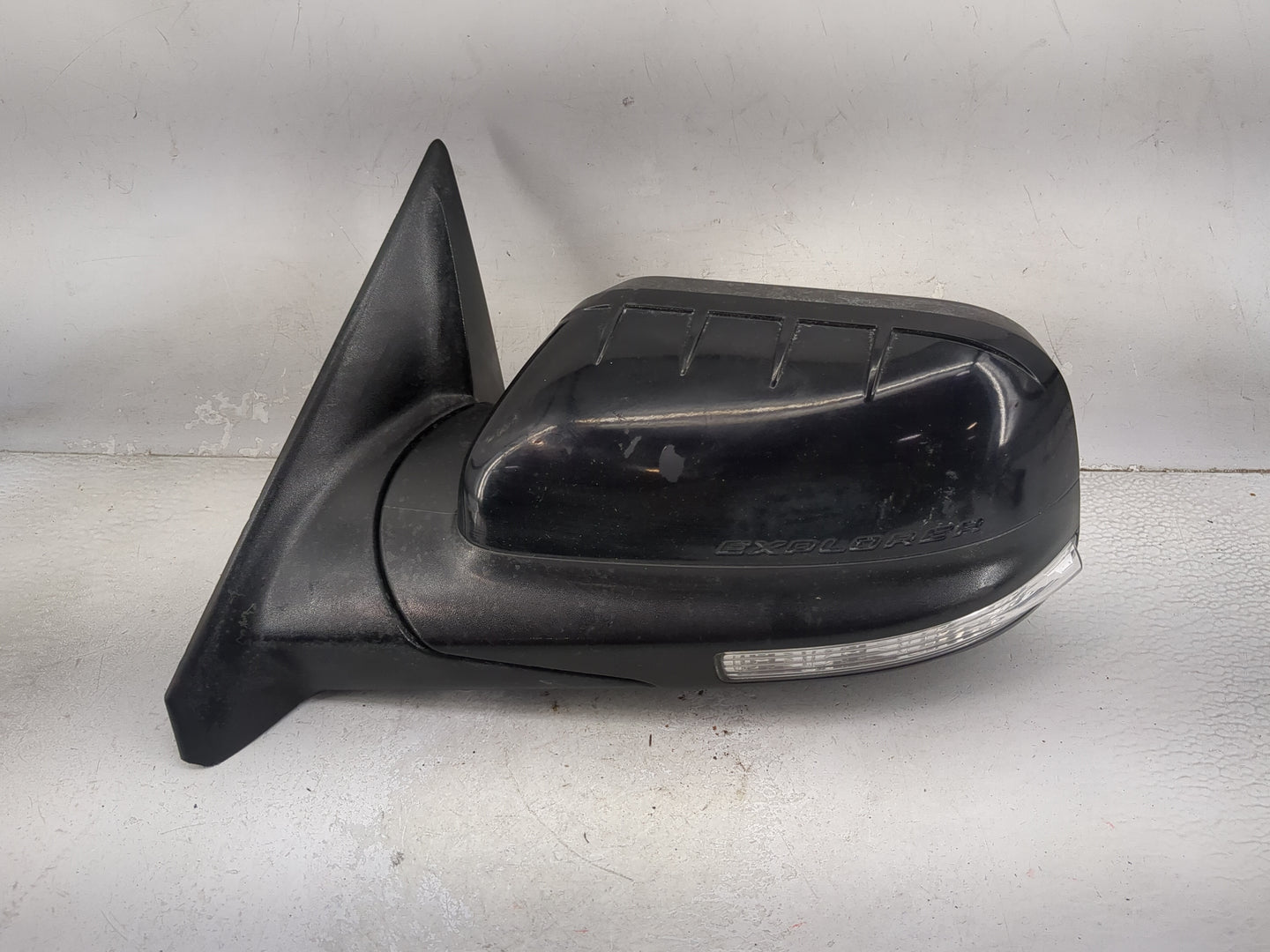 2015 Ford Explorer Driver Side View Mirror - Left Door Mirror OEM Used - Oemusedautoparts1.com