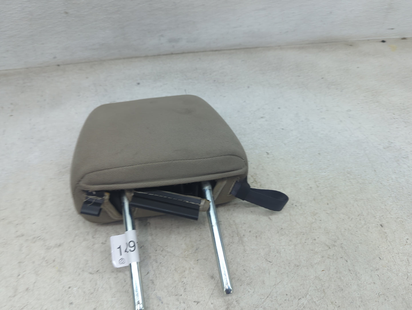 2015 Ford Explorer Headrest Head Rest Rear Center Seat Fits OEM Used Auto Parts - Oemusedautoparts1.com