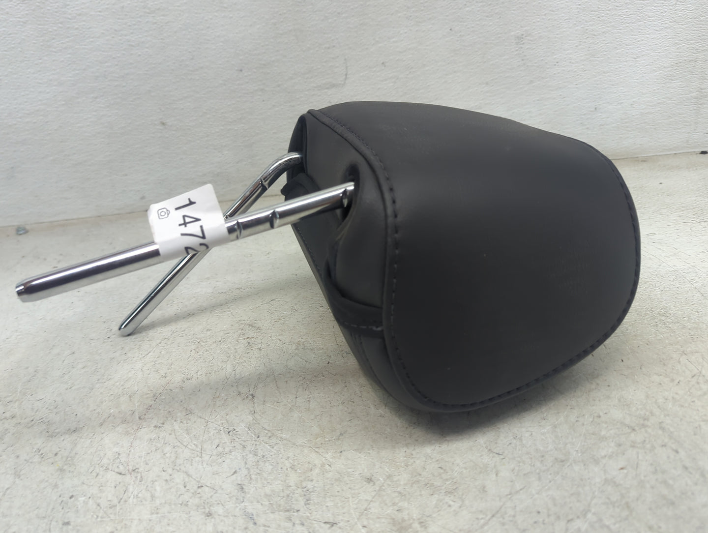 2015 Ford Explorer Headrest Head Rest Front Driver Seat Black - Oemusedautoparts1.com
