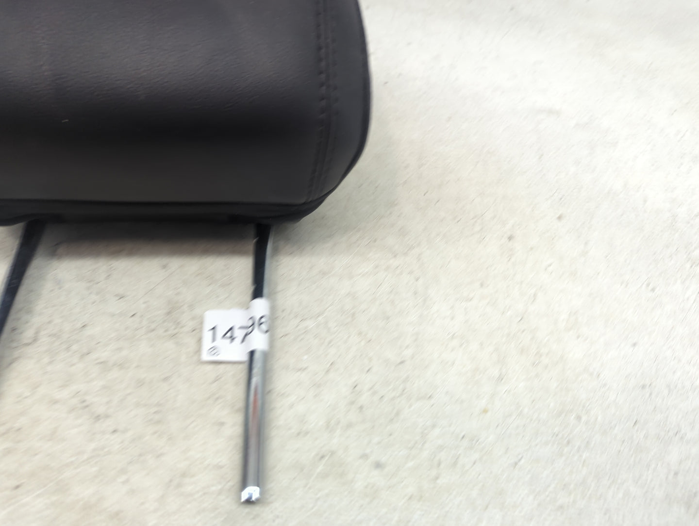 2015 Ford Explorer Headrest Head Rest Front Driver Passenger Seat Fits OEM Used Auto Parts - Oemusedautoparts1.com