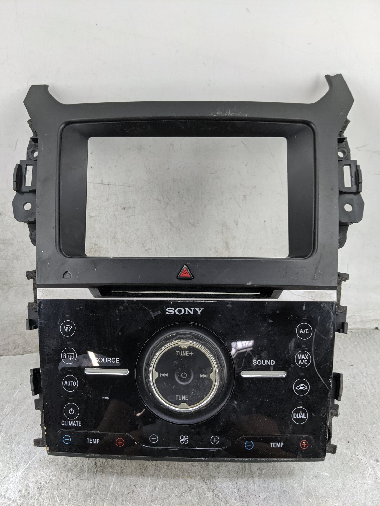 2015 Ford Explorer Radio Control Panel 1475088 - Oemusedautoparts1.com