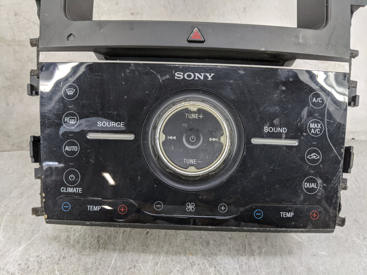 2015 Ford Explorer Radio Control Panel 1475088 - Oemusedautoparts1.com