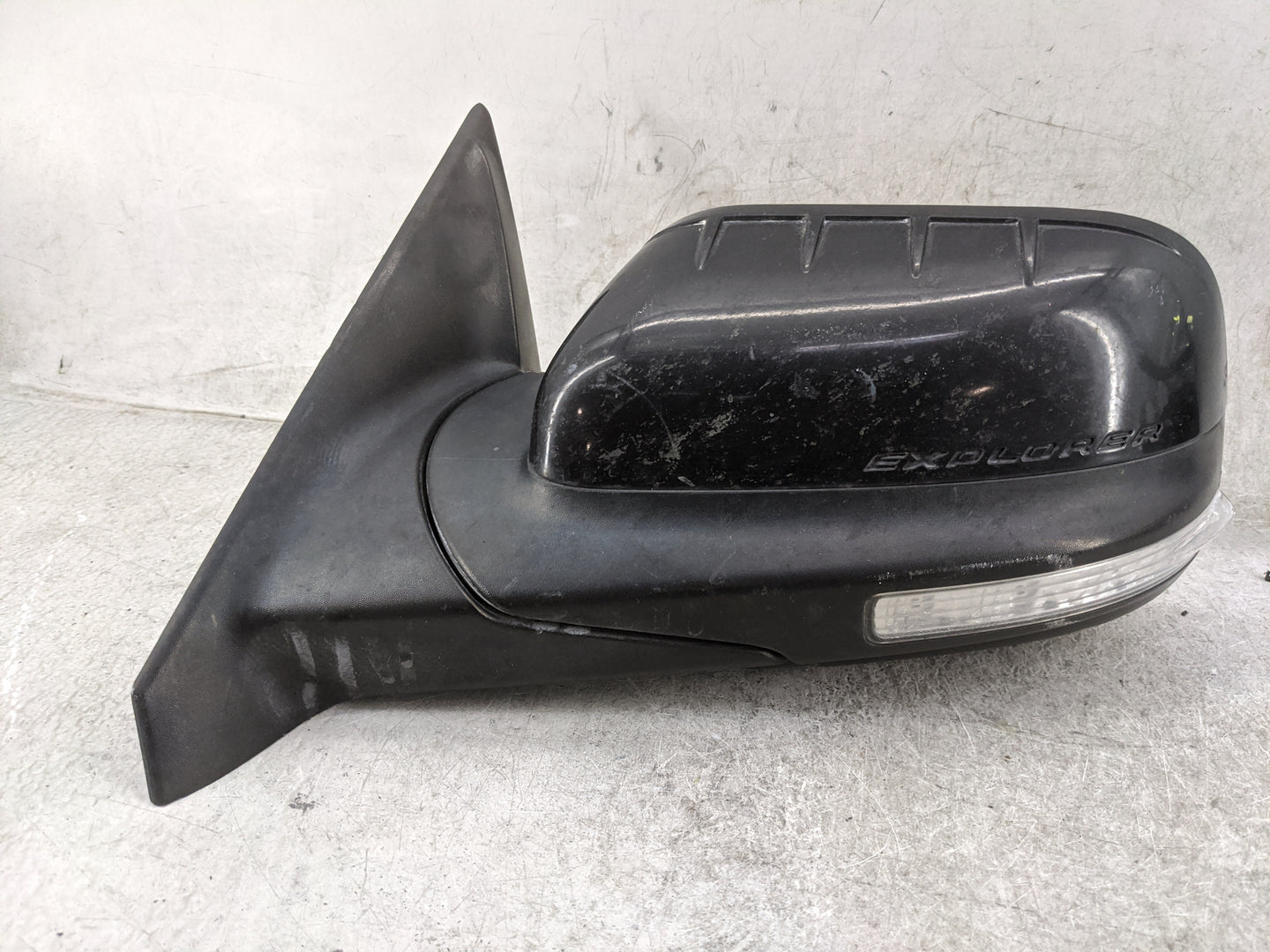 2011-2015 Ford Explorer Driver Side View Mirror - Left Door Mirror OEM Used - Oemusedautoparts1.com