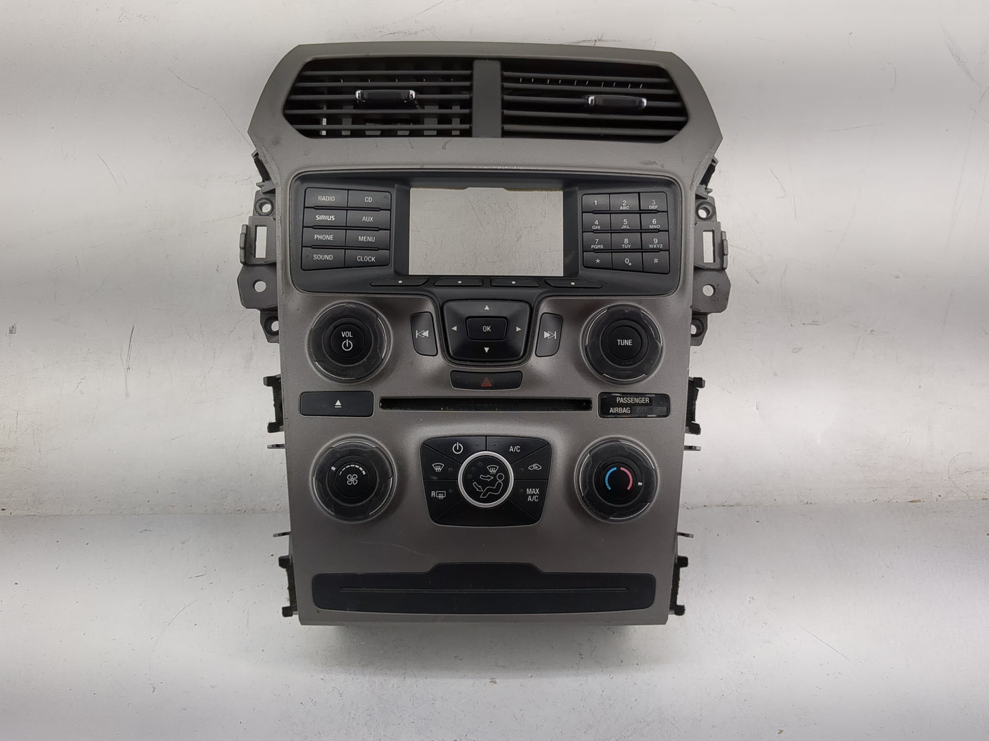 2014-2015 Ford Explorer Radio Control Panel 1481625 - Oemusedautoparts1.com