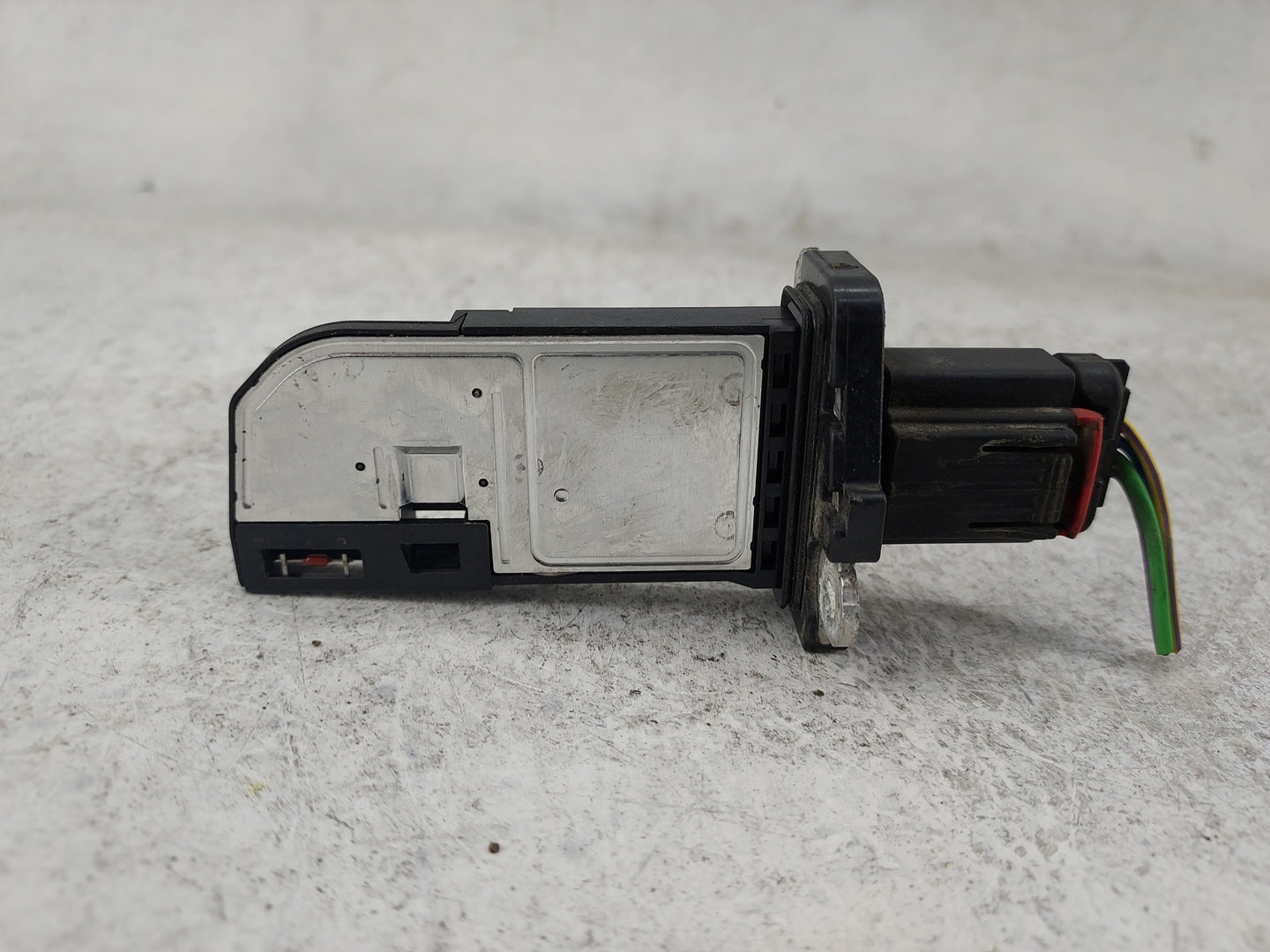 2013-2015 Ford Explorer Mass Air Flow Meter Maf 1485784 - Oemusedautoparts1.com