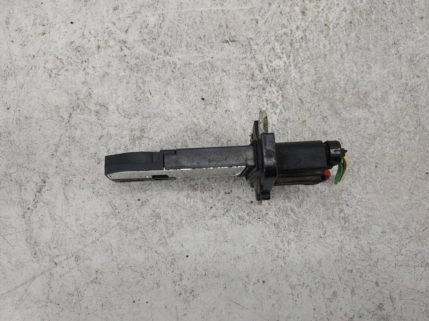 2013-2015 Ford Explorer Mass Air Flow Meter Maf 1485784 - Oemusedautoparts1.com