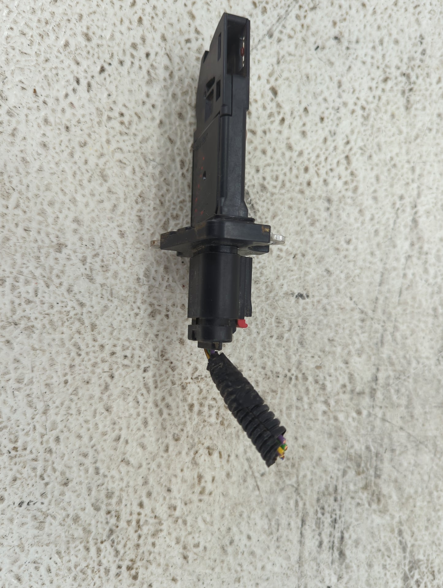 2013-2015 Ford Explorer Mass Air Flow Meter Maf 1487605 - Oemusedautoparts1.com