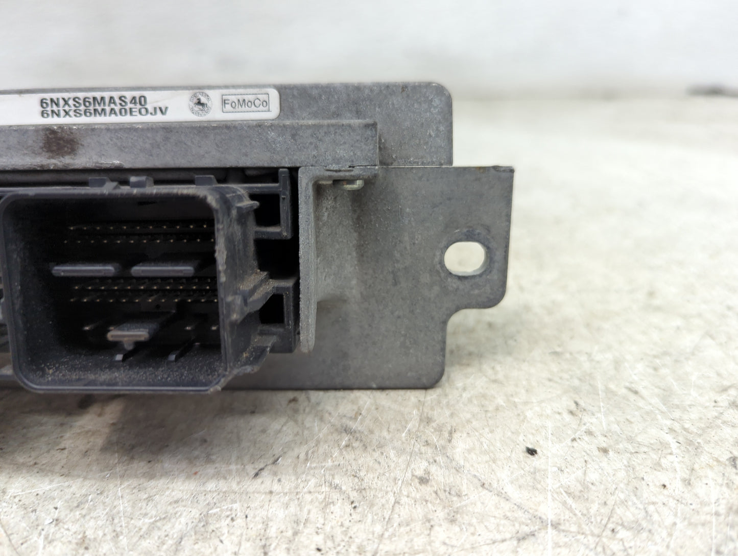 2013-2015 Ford Explorer PCM Engine Control Computer ECU ECM PCU OEM P/N:6NXS6MAS40 6NXS6MA0EOJV Fits OEM Used Auto Parts - O