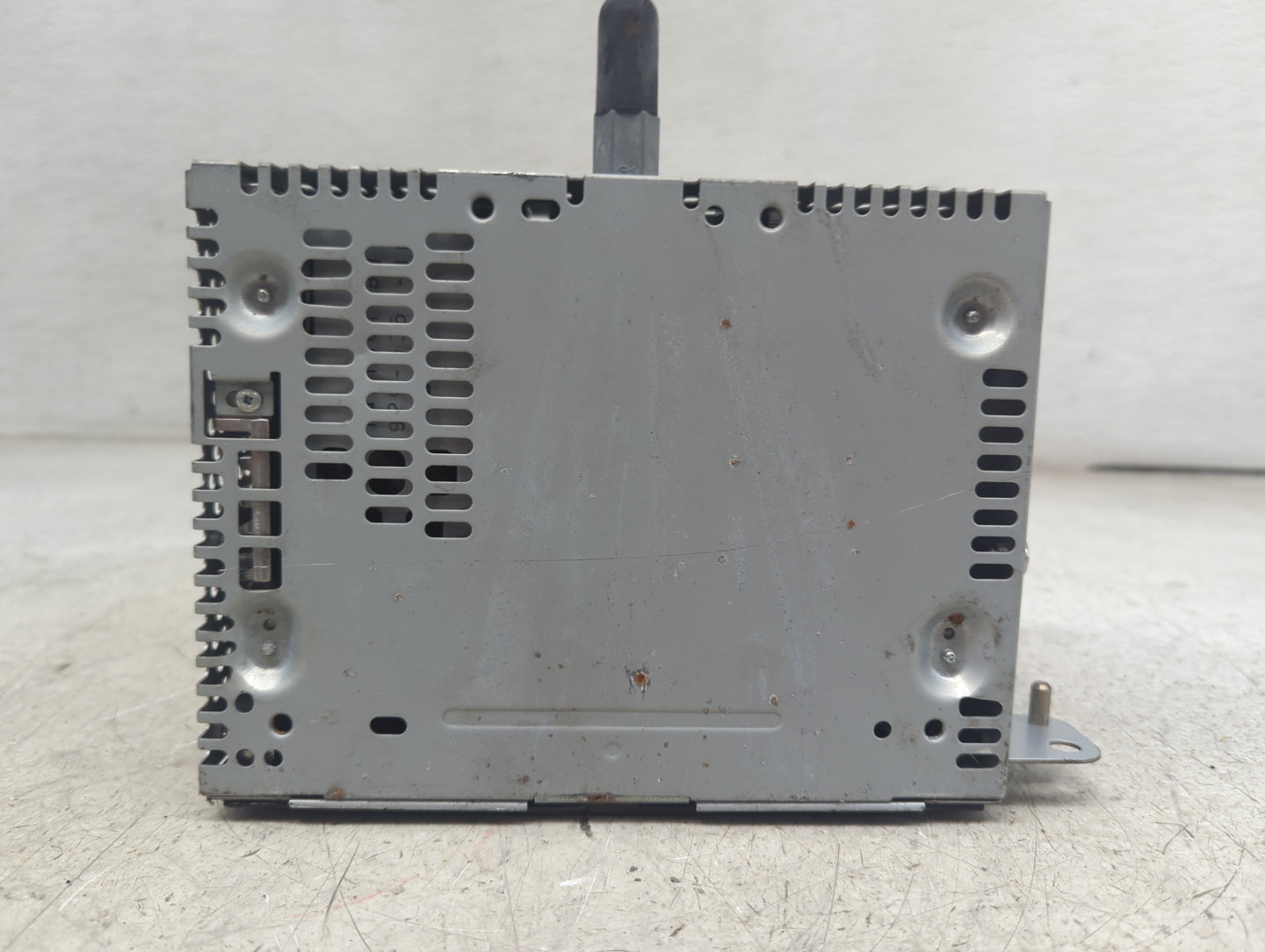 2014-2015 Ford Explorer Radio AM FM Cd Player Receiver Replacement P/N:PU-3910L-D EB5T-19C107-HA, 276-1448-64 Fits Fits 2014