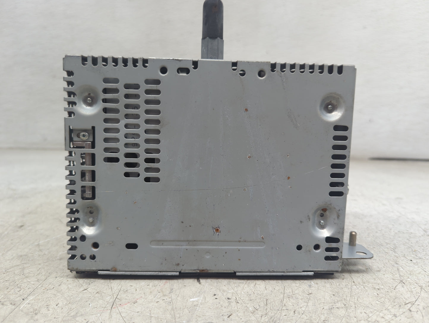 2014-2015 Ford Explorer Radio AM FM Cd Player Receiver Replacement P/N:PU-3910L-D EB5T-19C107-HA, 276-1448-64 Fits Fits 2014