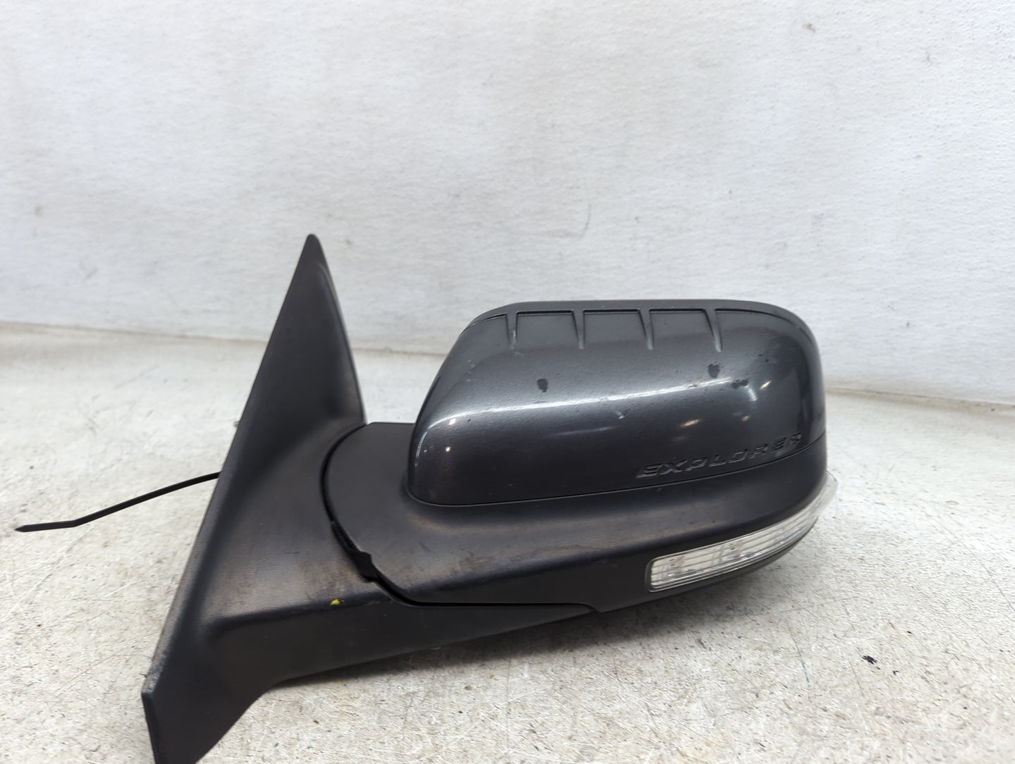 2011-2015 Ford Explorer Driver Side View Mirror - Left Door Mirror OEM Used - Oemusedautoparts1.com