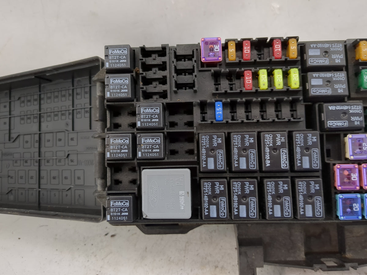 2014-2015 Ford Explorer Fusebox Fuse Box Panel Relay Module P/N:BT4T-14A003-AA 8T2T-CA, 8T2T-14B192-AA Fits Fits 2014 2015 O