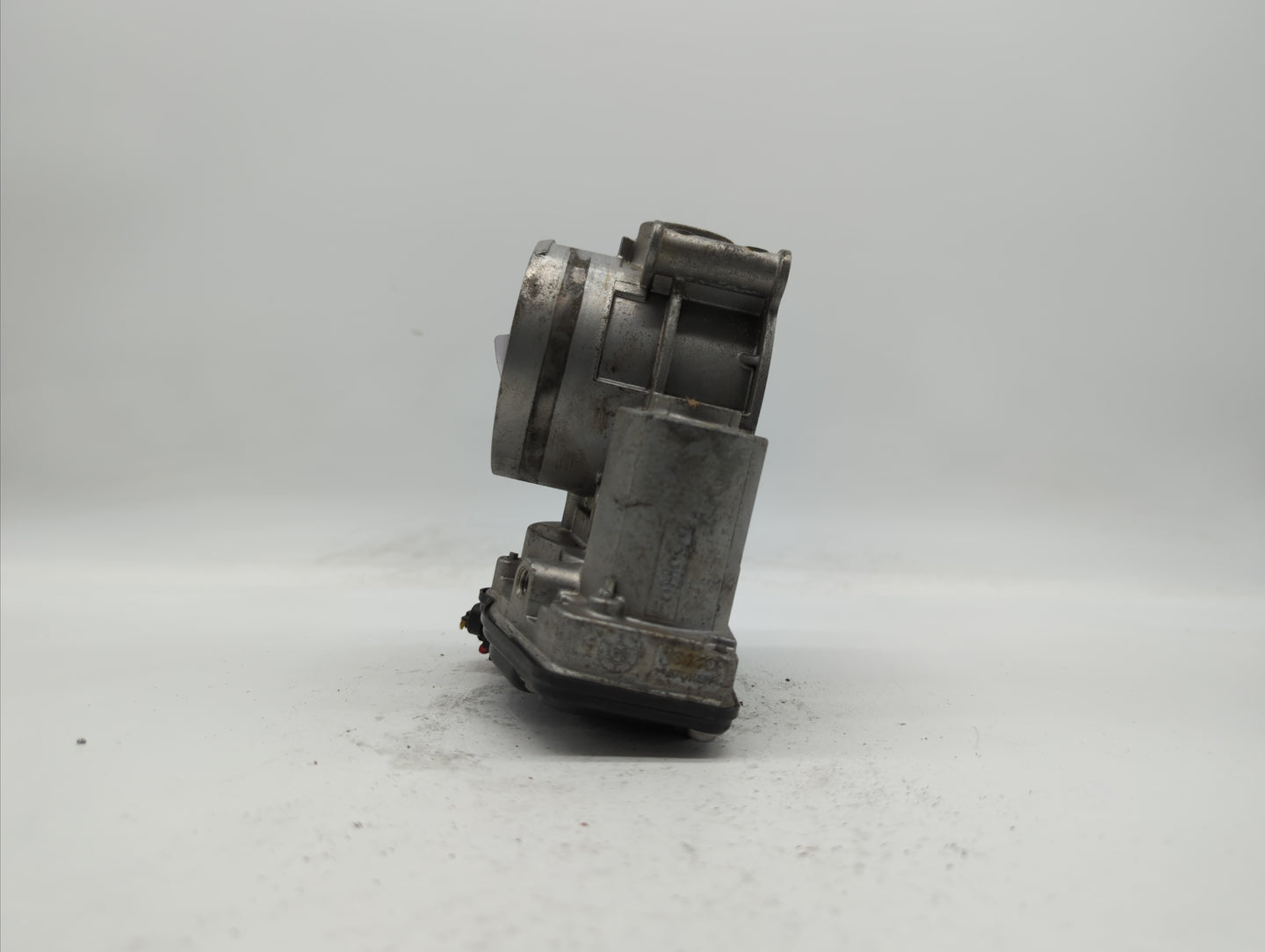 2011-2019 Ford Explorer Throttle Body P/N:AT4E-9F991-EJ AT4E-9F991-EH Fits Fits 2011 2012 2013 2014 2015 2016 2017 2018 2019