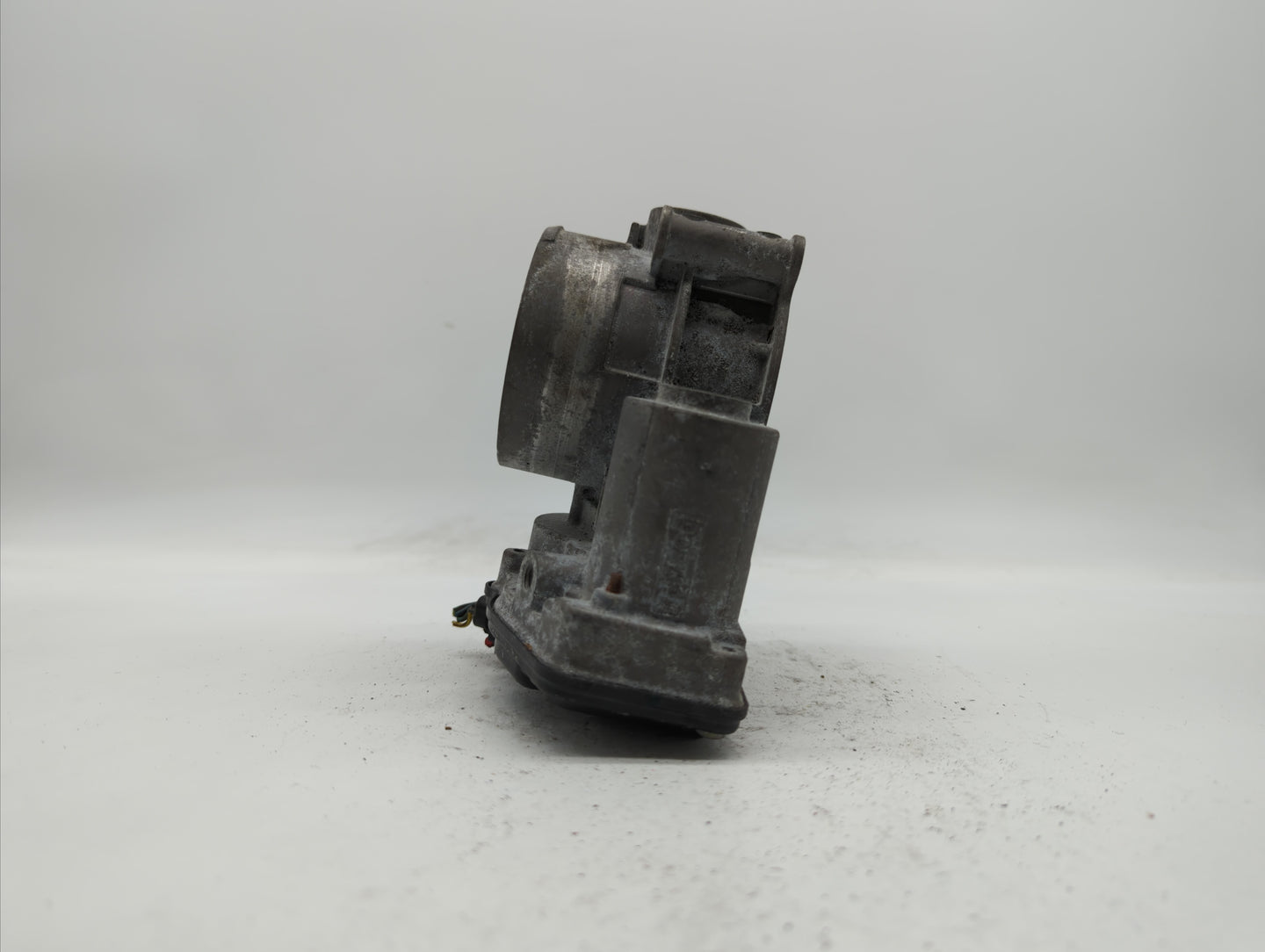 2011-2019 Ford Explorer Throttle Body P/N:AT4E-9F991-EJ AT4E-9F991-EH Fits Fits 2011 2012 2013 2014 2015 2016 2017 2018 2019