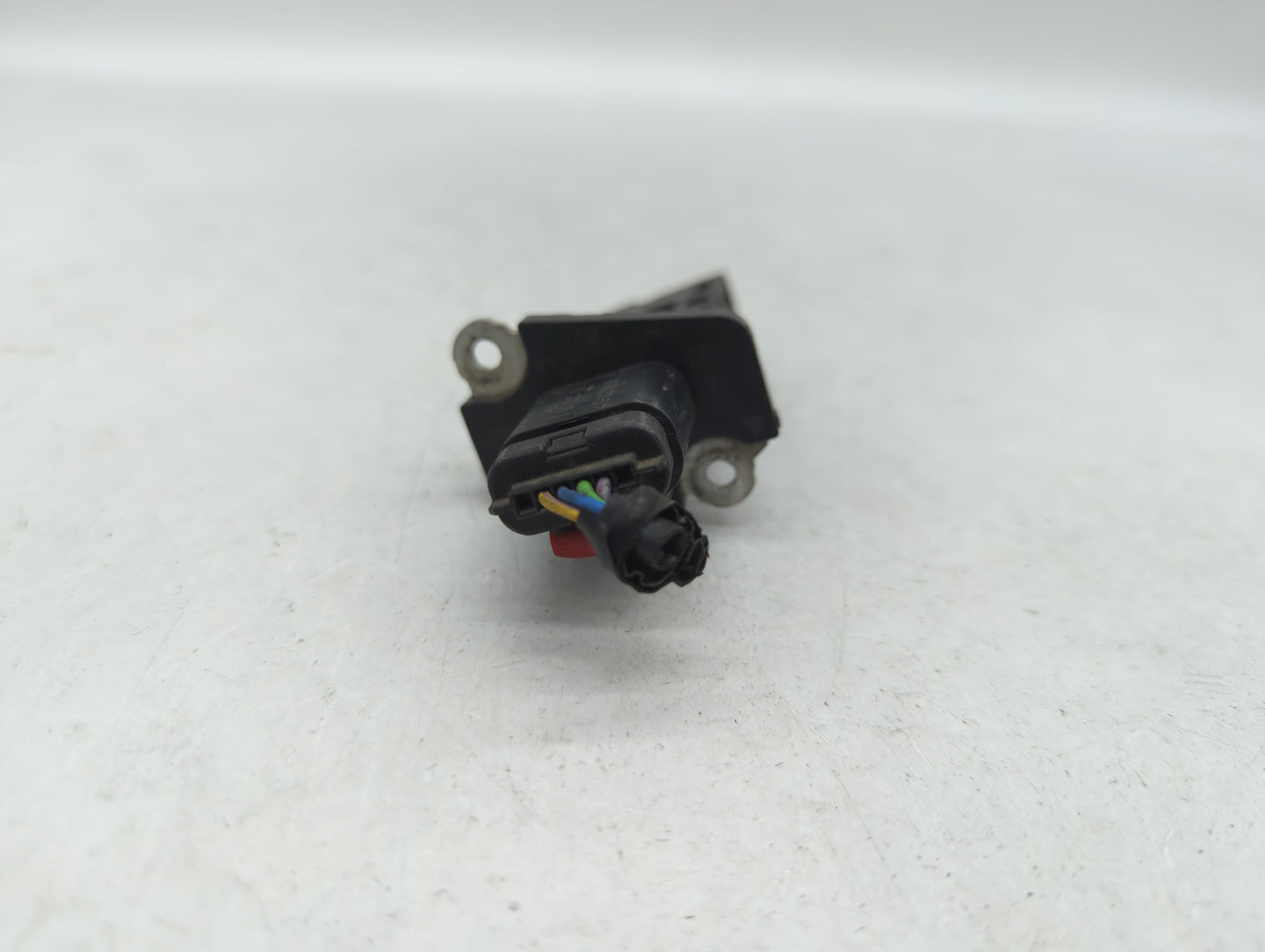 2013-2015 Ford Explorer Mass Air Flow Meter Maf - Oemusedautoparts1.com