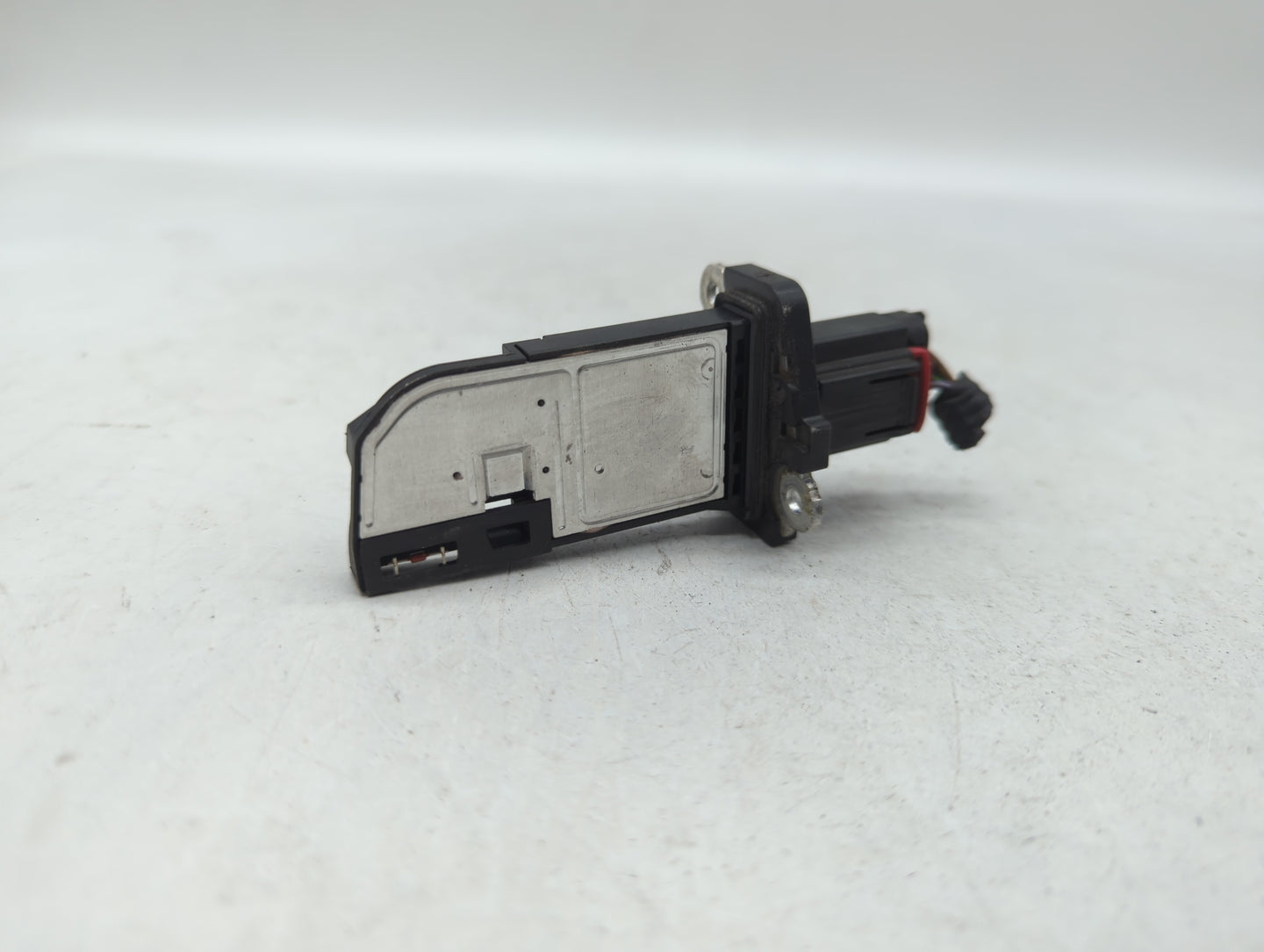 2013-2015 Ford Explorer Mass Air Flow Meter Maf - Oemusedautoparts1.com