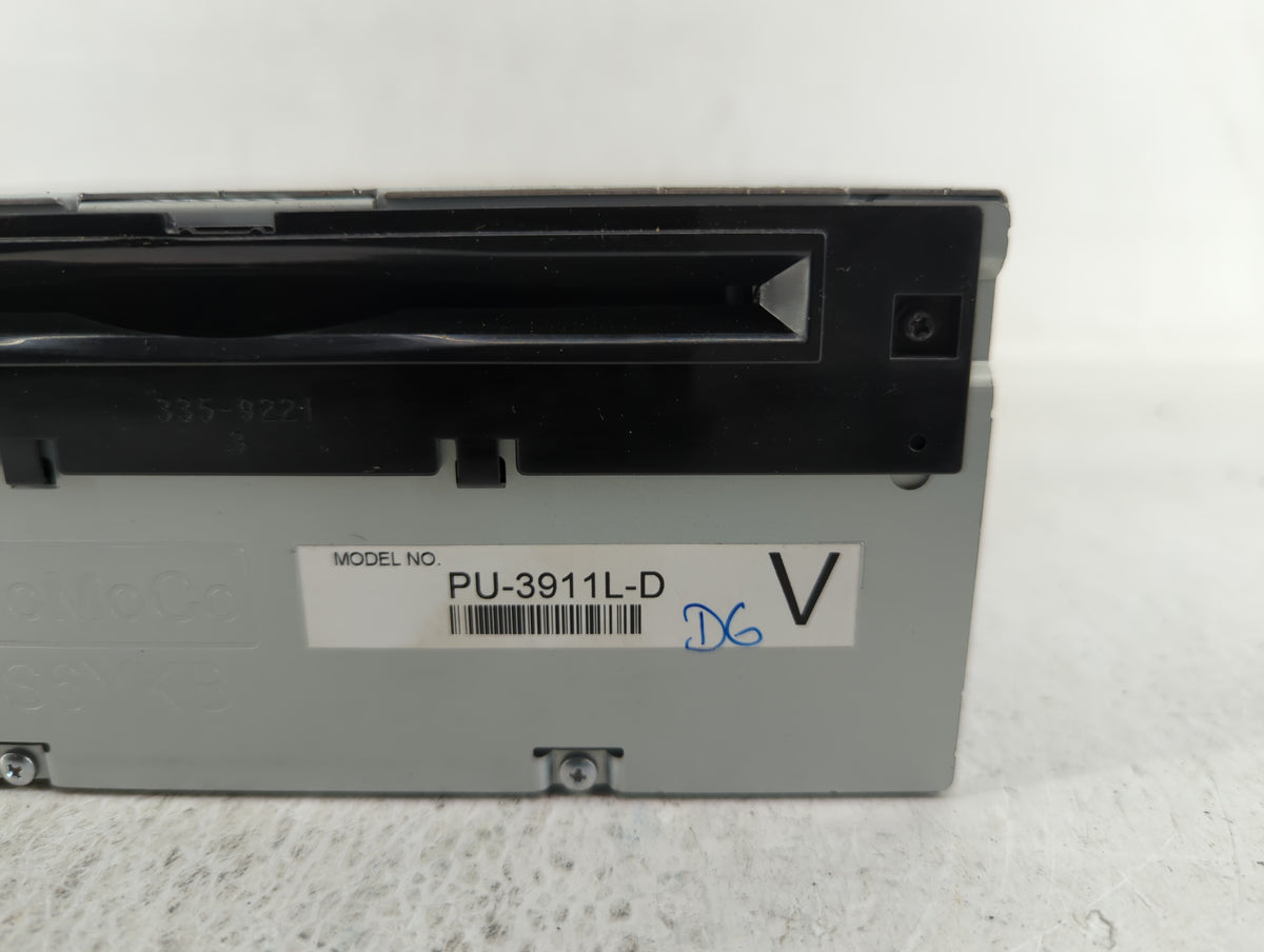 2014-2015 Ford Explorer Am Fm Cd Player Radio Receiver 458602 - Oemusedautoparts1.com