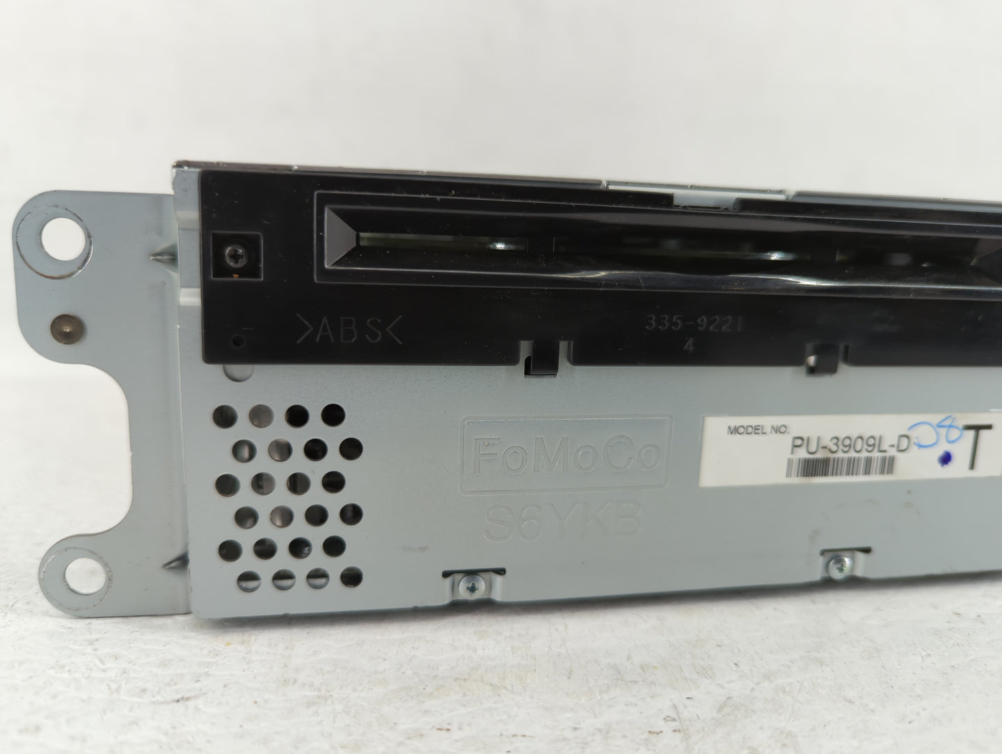 2015 Ford Explorer Radio AM FM Cd Player Receiver Replacement P/N:EB5T-19C107-GB Fits OEM Used Auto Parts - Oemusedautoparts