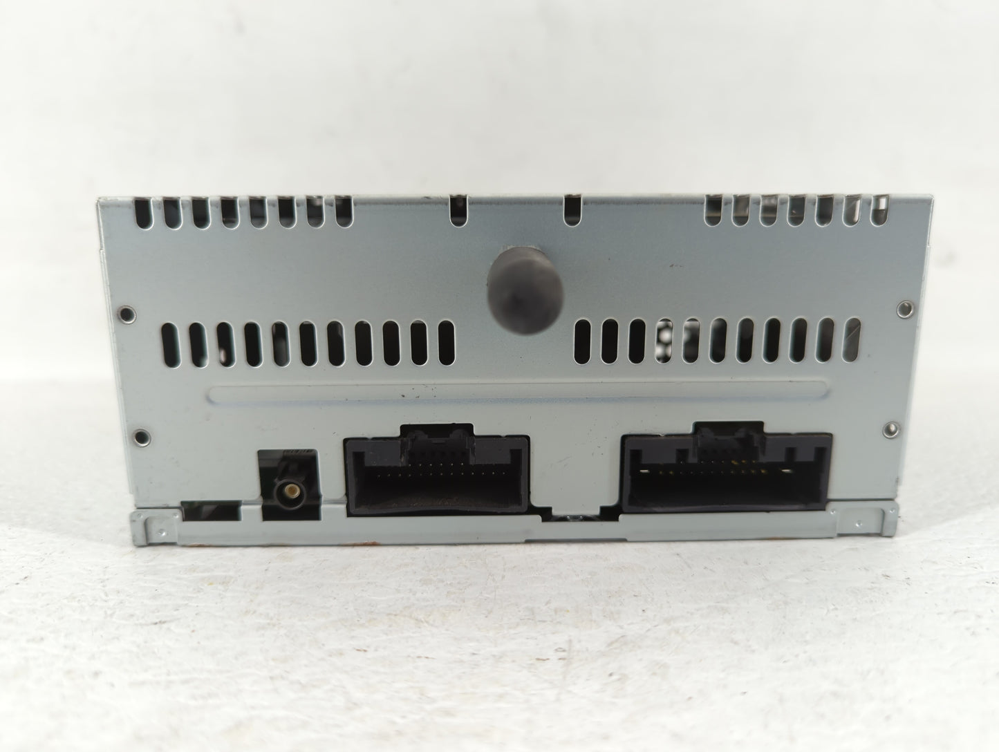 2015 Ford Explorer Radio AM FM Cd Player Receiver Replacement P/N:EB5T-19C107-GB Fits OEM Used Auto Parts - Oemusedautoparts
