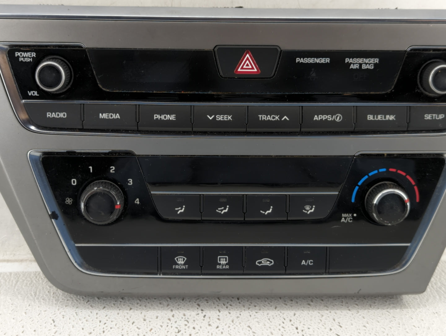 2015 Ford Explorer Climate Control Module Temperature AC/Heater Replacement P/N:TN237000-69231H BB5T-19980-BD, FB5T-18A802-E