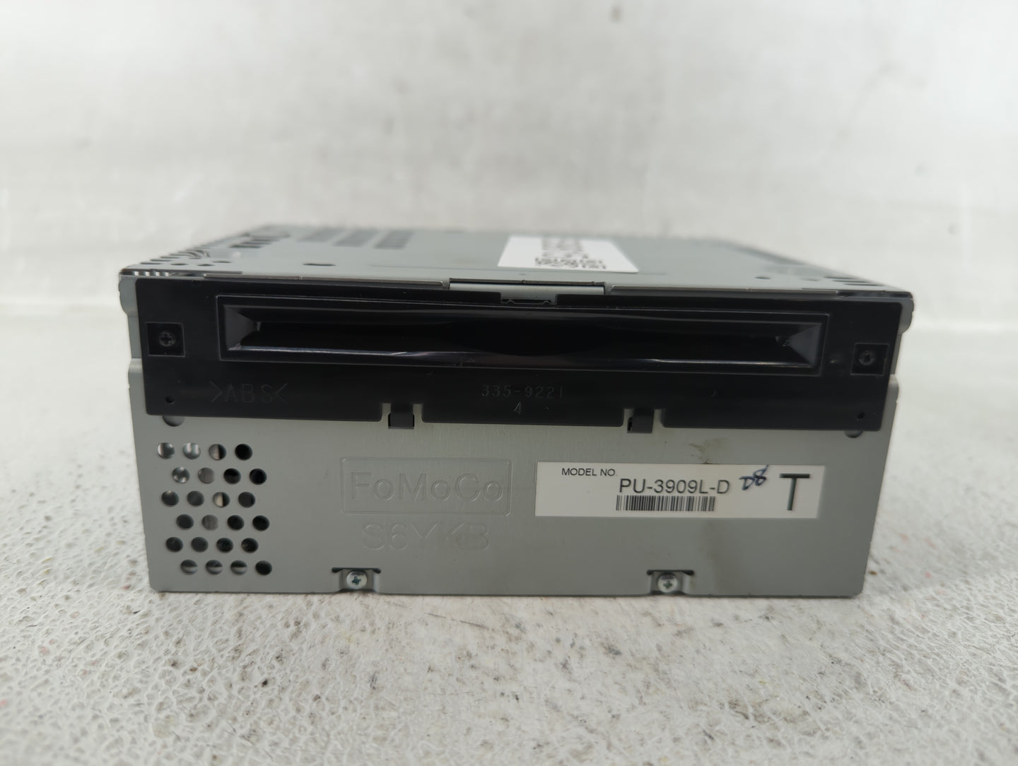 2015-2015 Ford Explorer Am Fm Cd Player Radio Receiver - Oemusedautoparts1.com