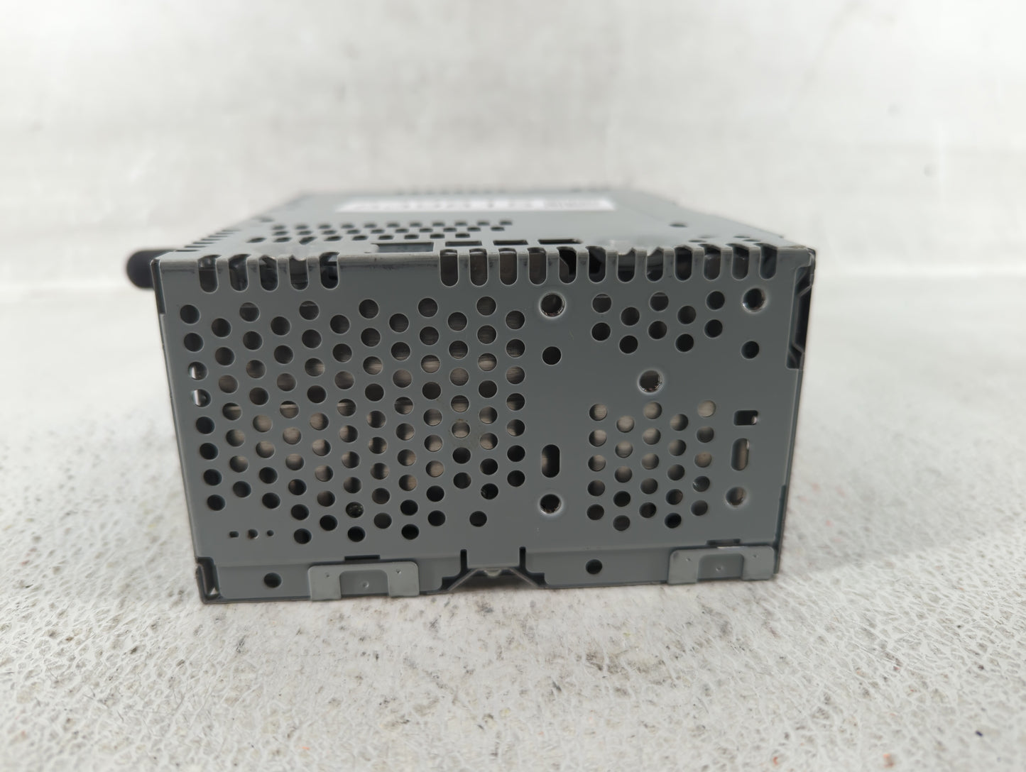 2015-2015 Ford Explorer Am Fm Cd Player Radio Receiver - Oemusedautoparts1.com