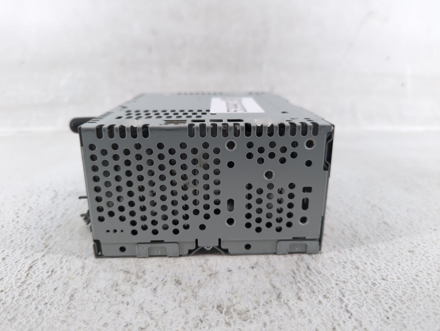 2015-2015 Ford Explorer Am Fm Cd Player Radio Receiver - Oemusedautoparts1.com