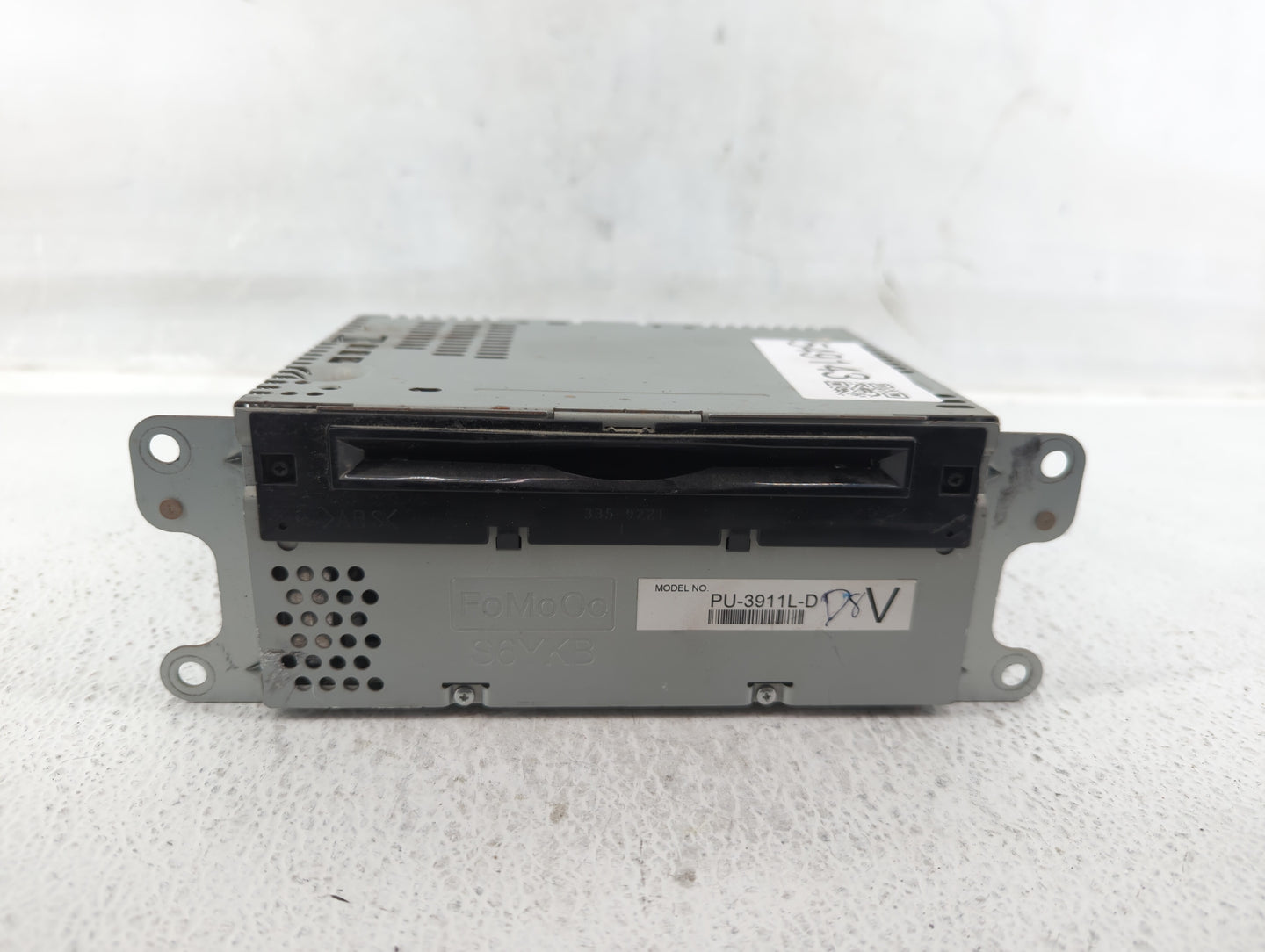 2015-2015 Ford Explorer Am Fm Cd Player Radio Receiver - Oemusedautoparts1.com
