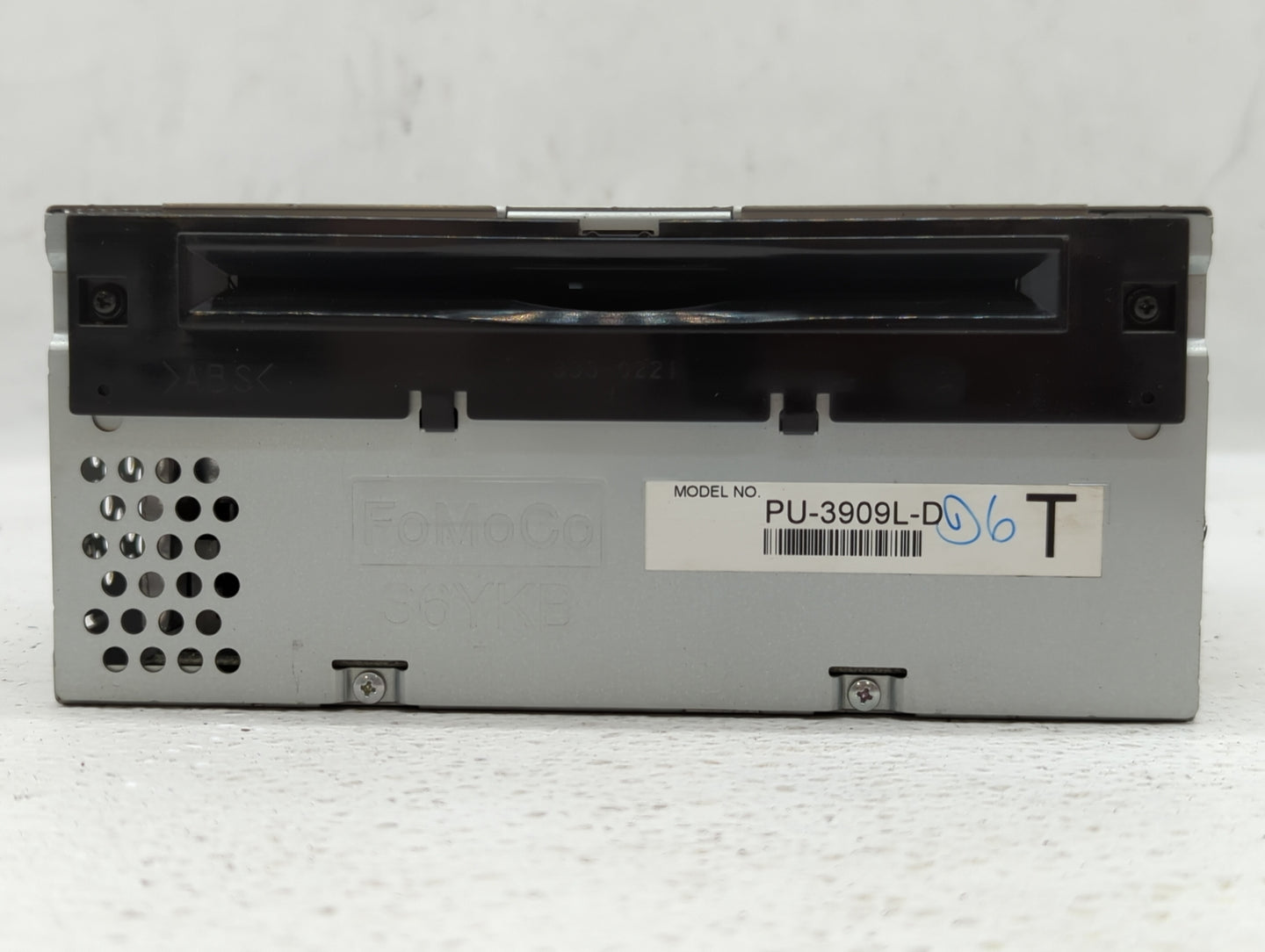 2014-2015 Ford Explorer Radio AM FM Cd Player Receiver Replacement P/N:EB5T-19C107-GA Fits Fits 2014 2015 OEM Used Auto Part