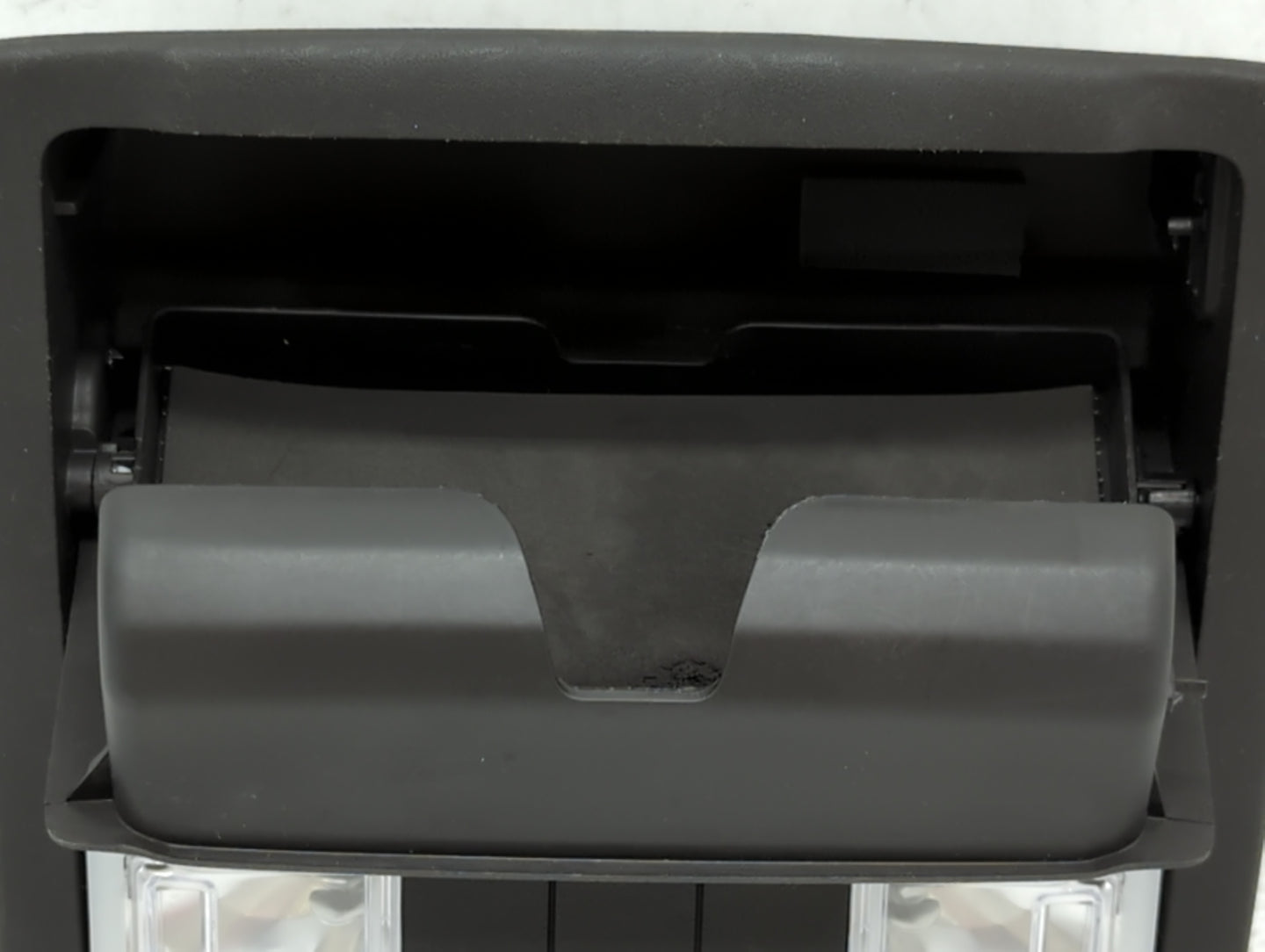 2015 Ford Explorer Overhead Roof Console - Oemusedautoparts1.com