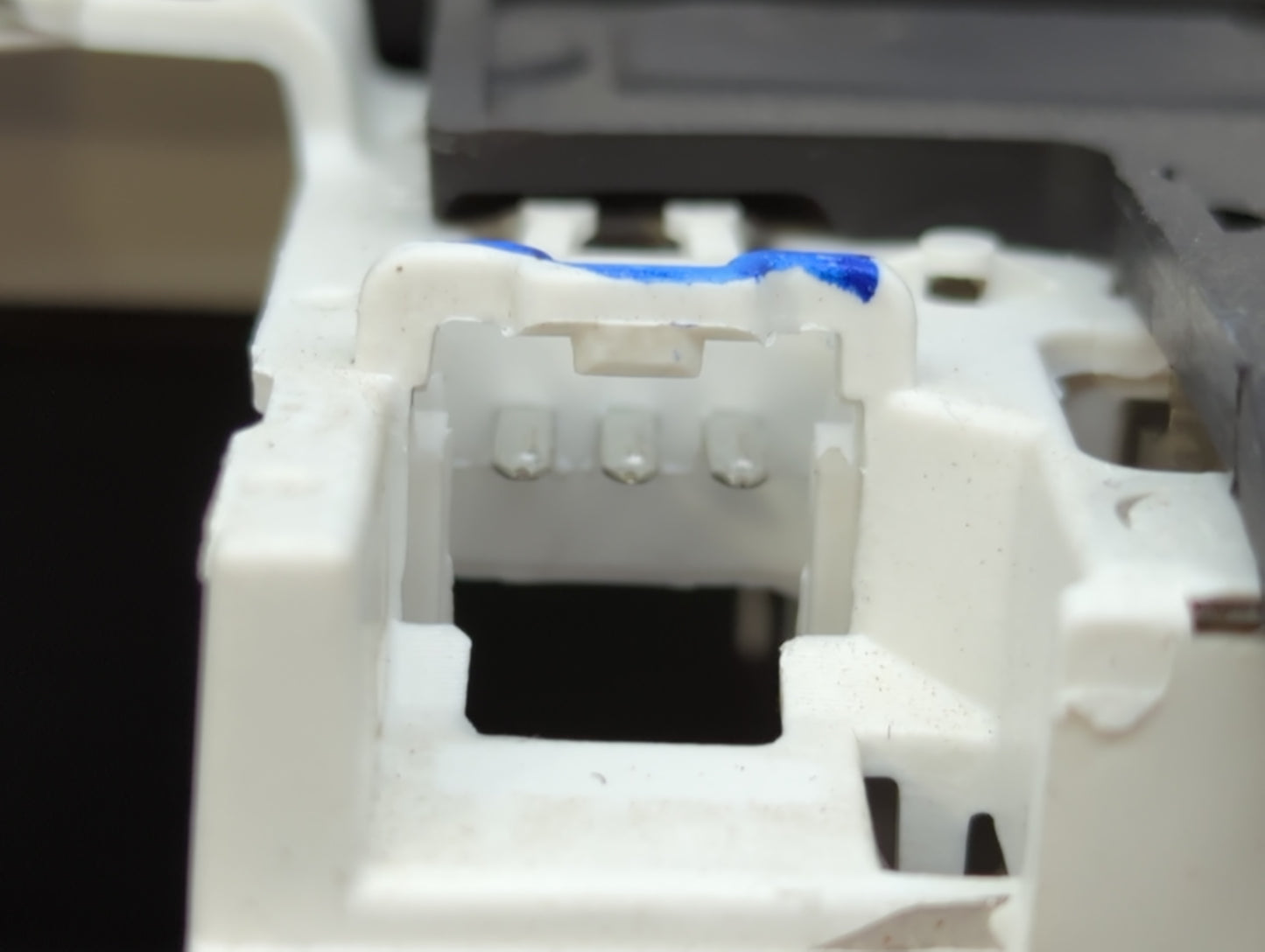 2015 Ford Explorer Overhead Roof Console - Oemusedautoparts1.com