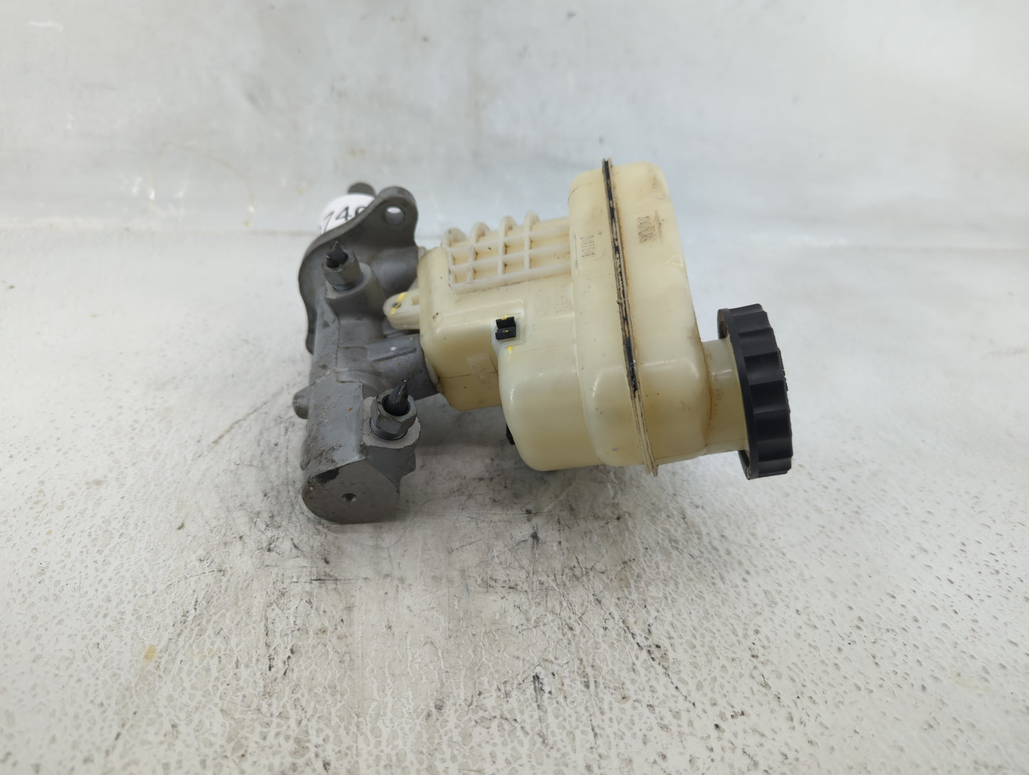 Ford Explorer Brake Master Cylinder - Oemusedautoparts1.com