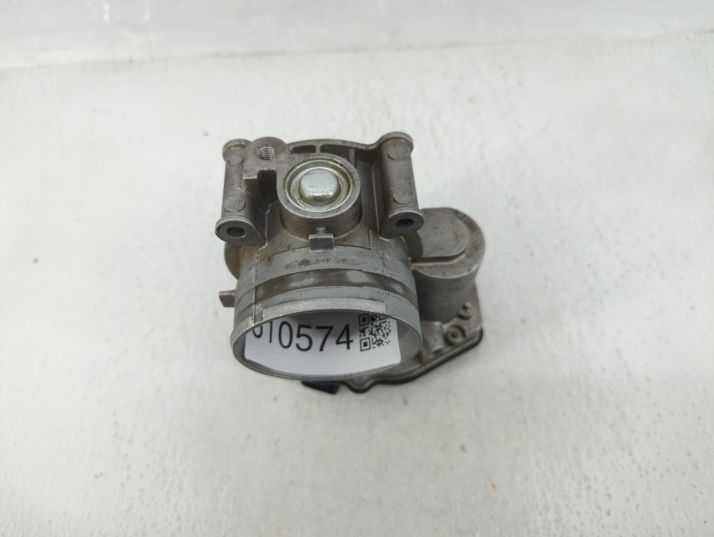 2011-2019 Ford Explorer Throttle Body P/N:14132400179 Fits Fits 2011 2012 2013 2014 2015 2016 2017 2018 2019 OEM Used Auto P